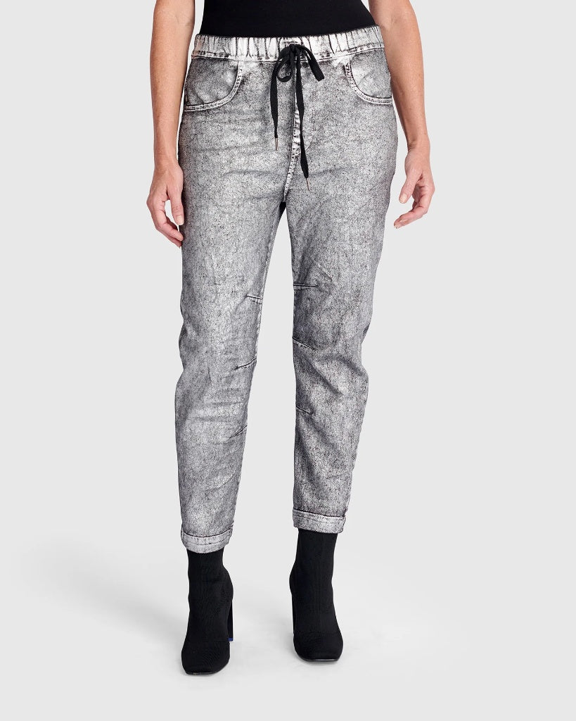 Alembika Metallic Boyfriend Jogger Jeans, Silver-AP623S