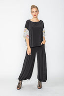 IC Collection Black Relaxed Top with Printed Sleeve Detail-7020T