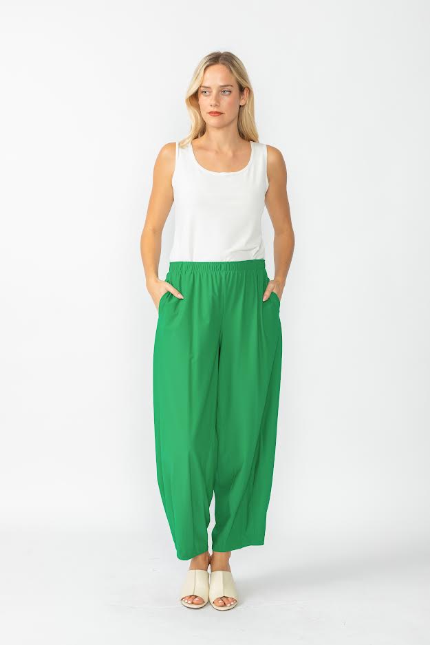 New Fashion Foward Pant 3869P