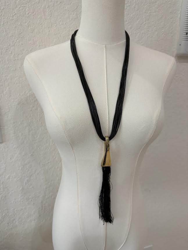 Black Tassel Pendant Necklace-N1341