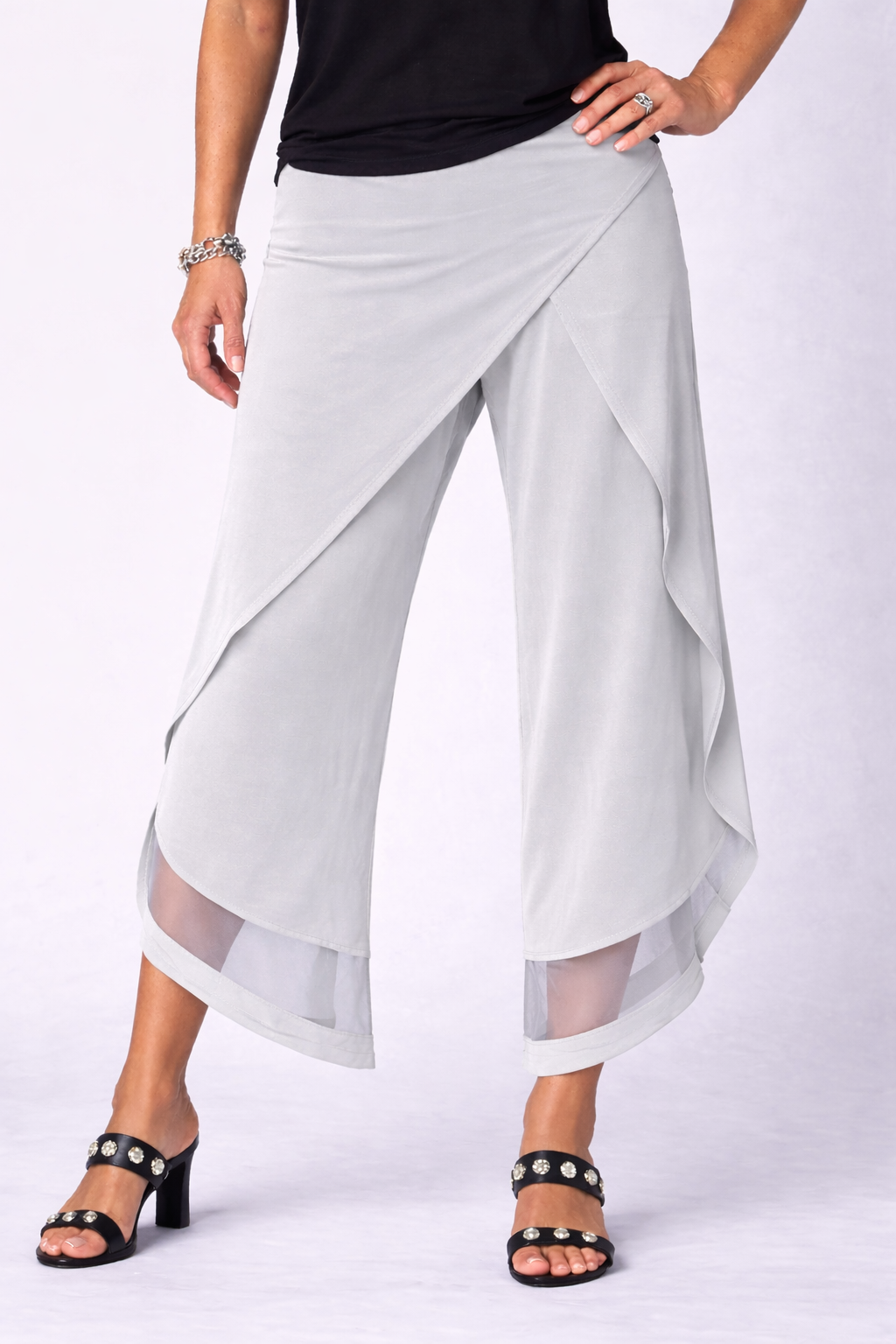 By JJ Layered Mesh Cutout Flood Pants – IT-135