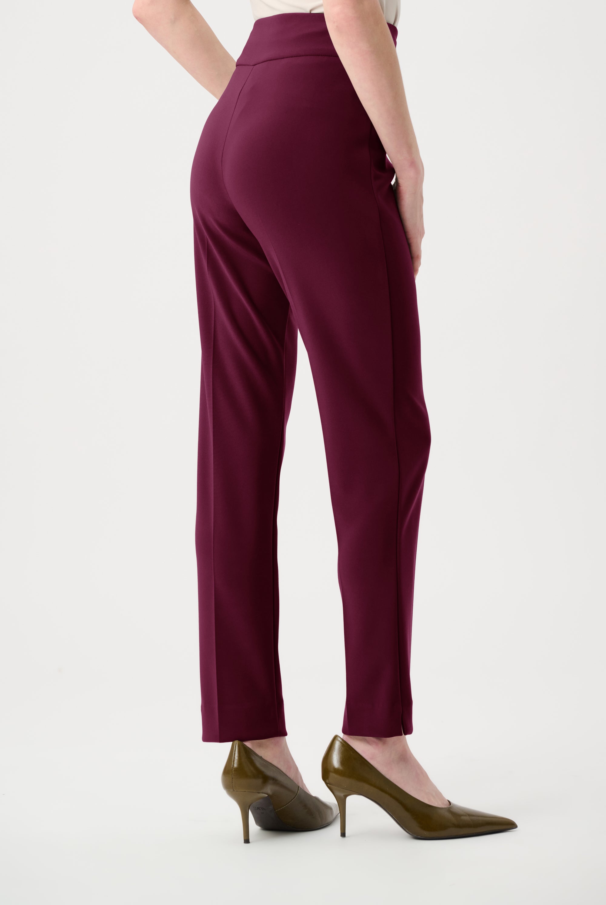 Classic Tailored Slim Pants