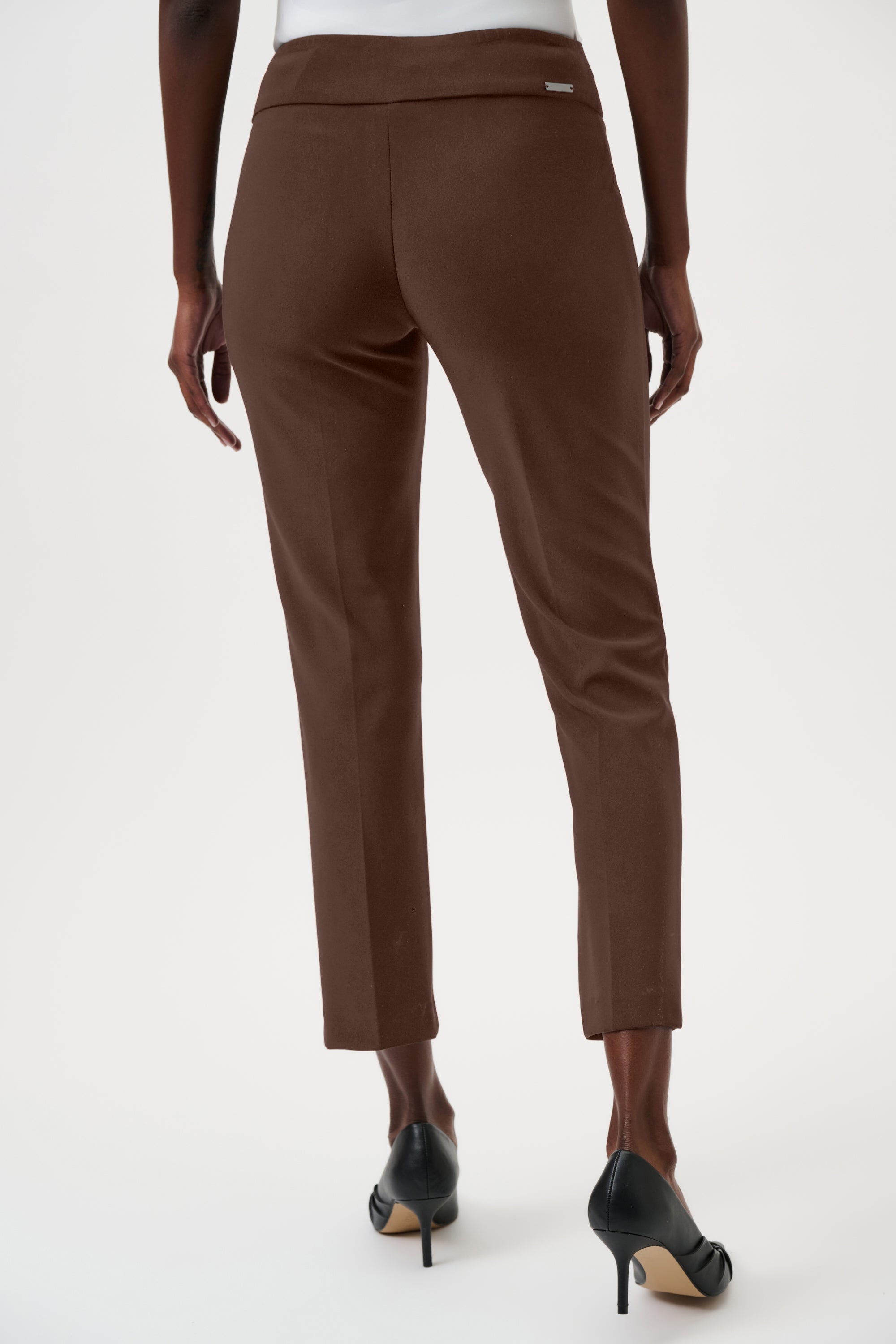 Classic Cropped Pant