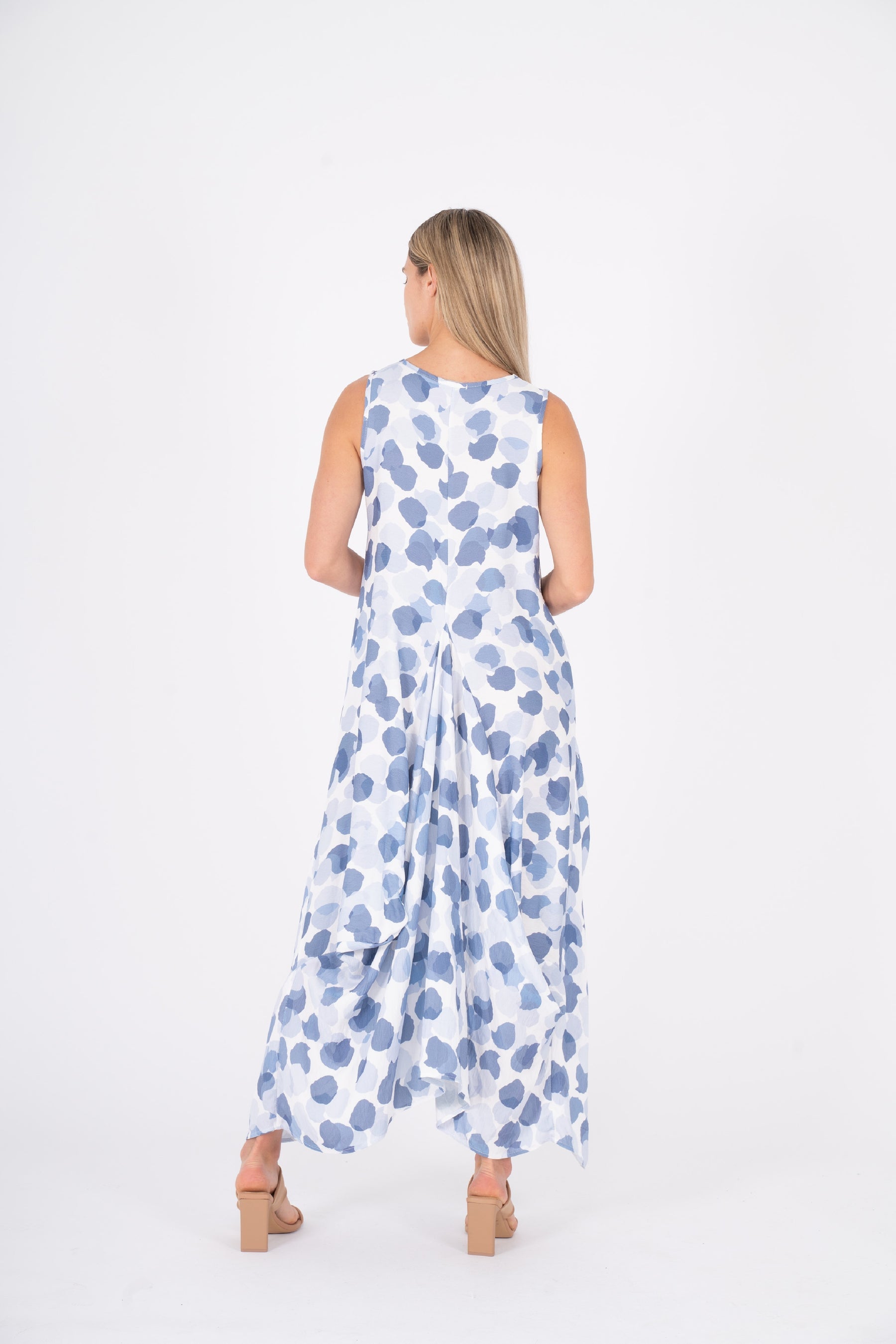 Made in Italy-Sleeveless Dress-19-1098U