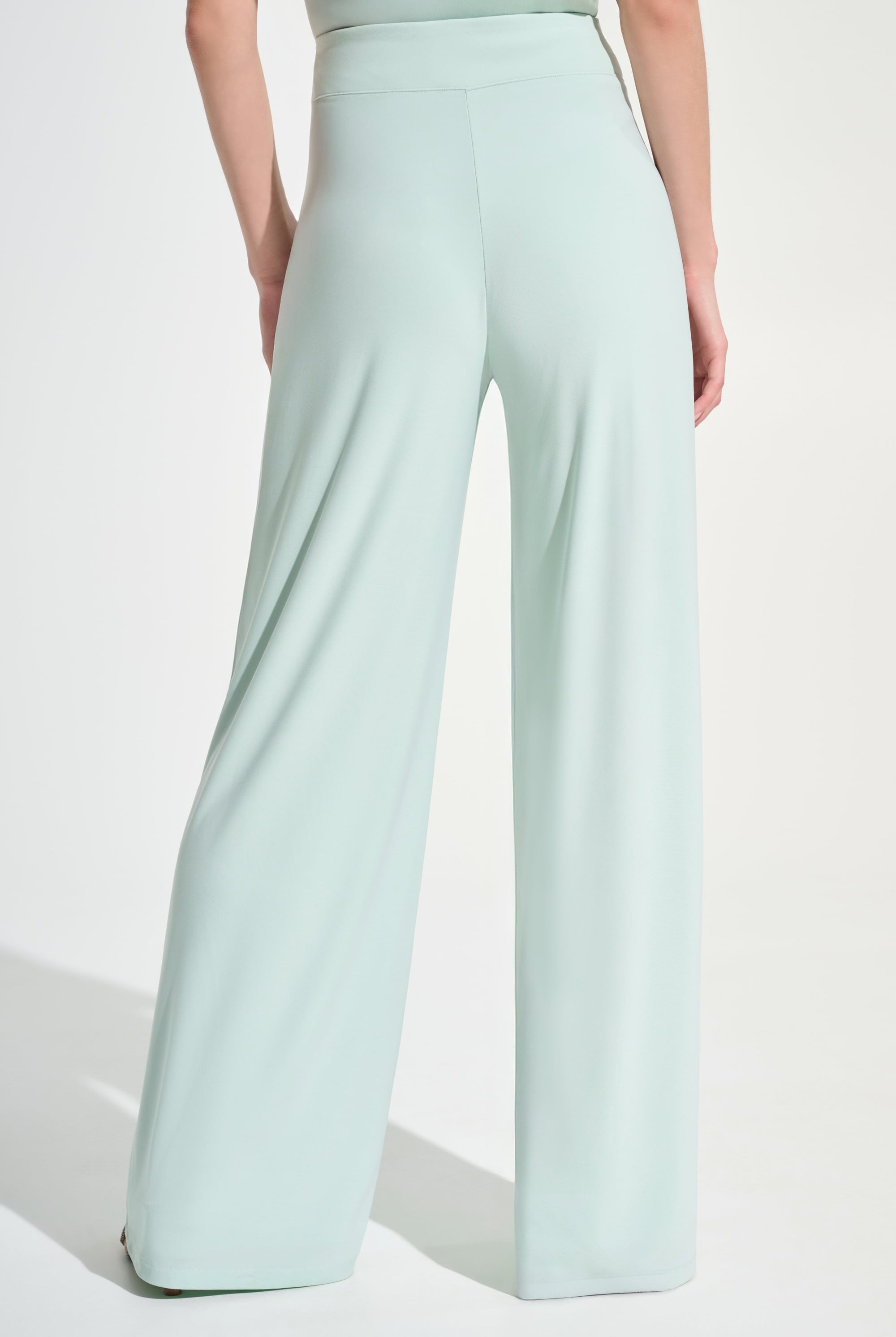 Signature | Wide Leg Pants