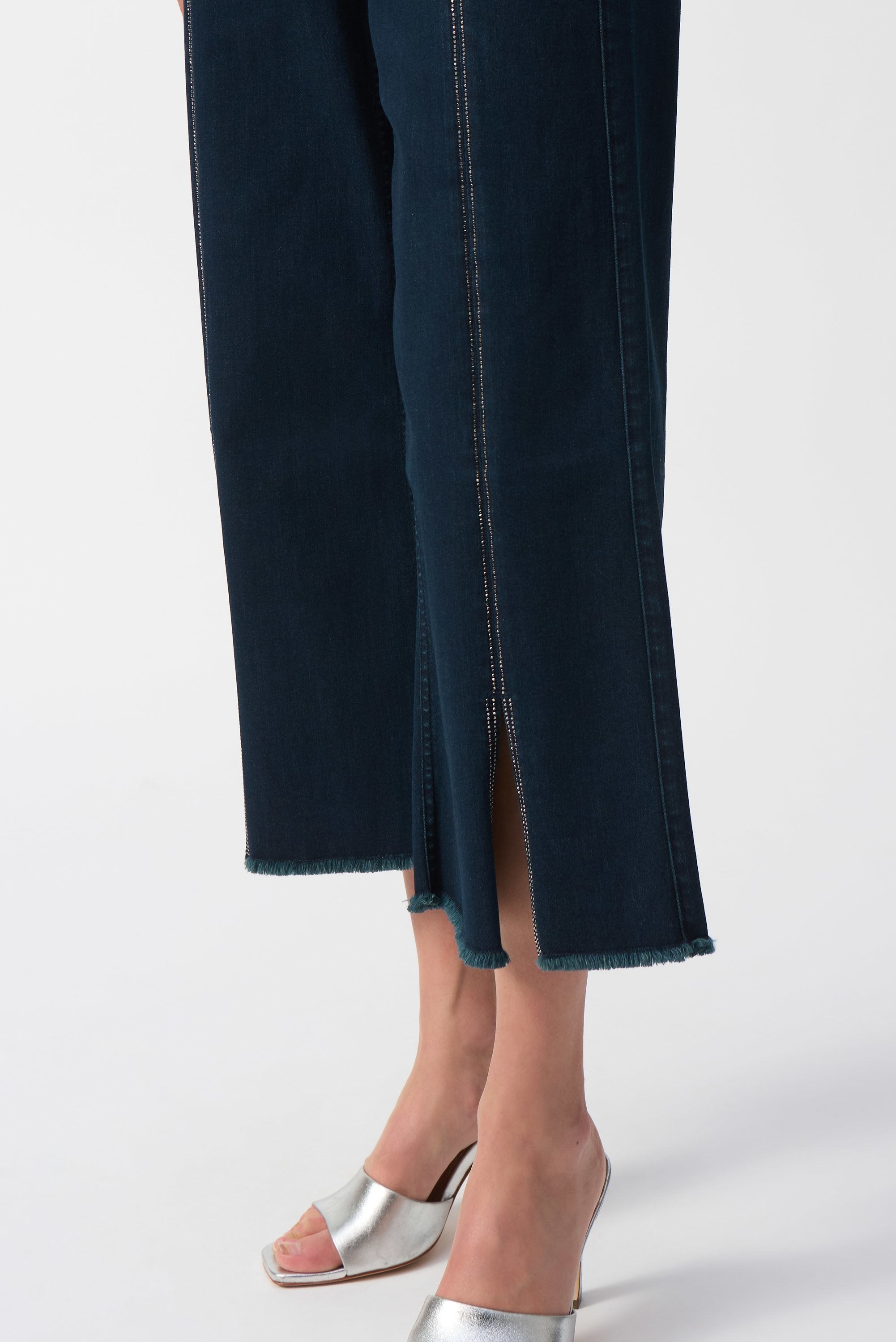 Claudia | Culotte Jeans With Embellished Front Seam-241903S25