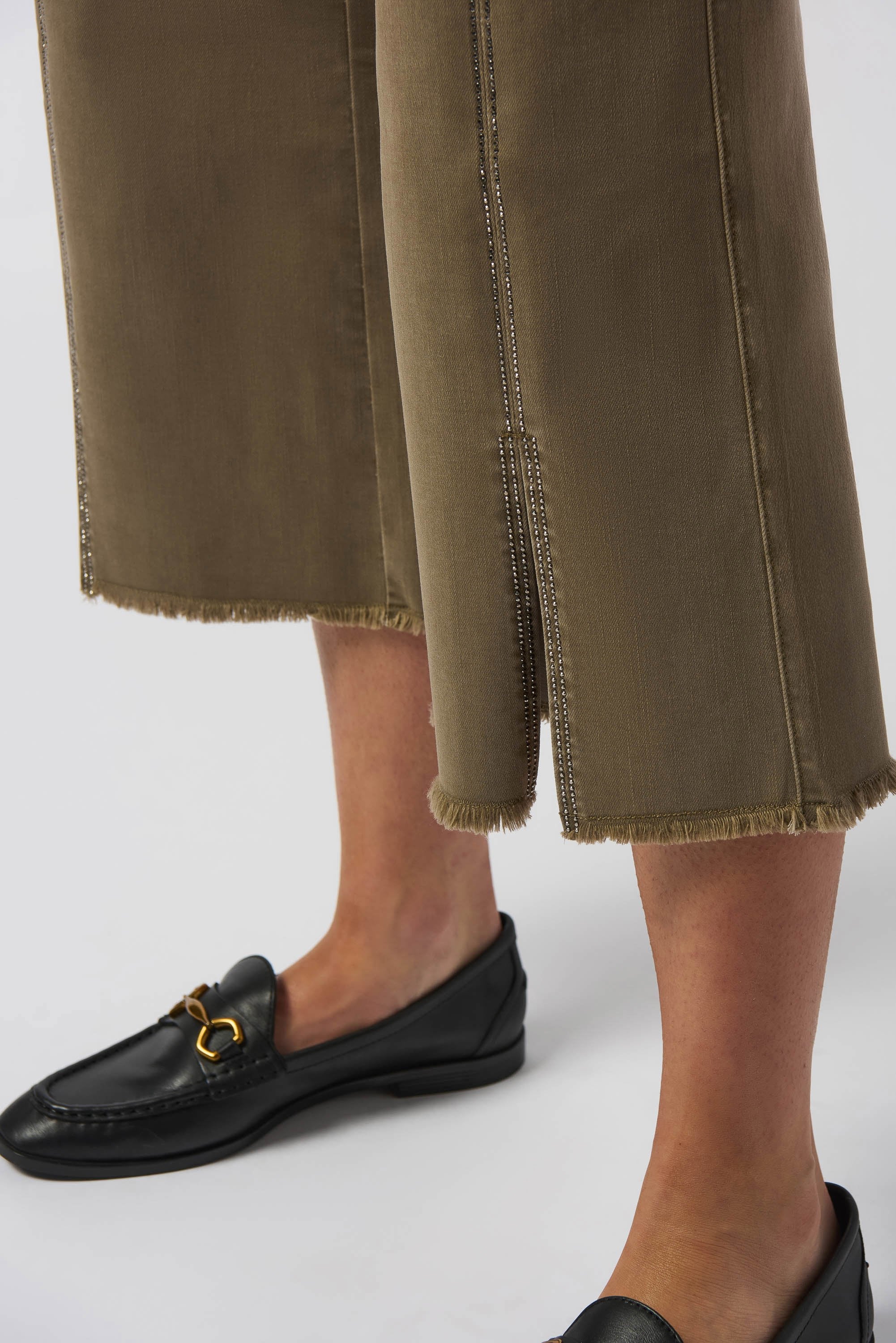 Claudia | Culotte Jeans With Embellished Front Seam-241903S25