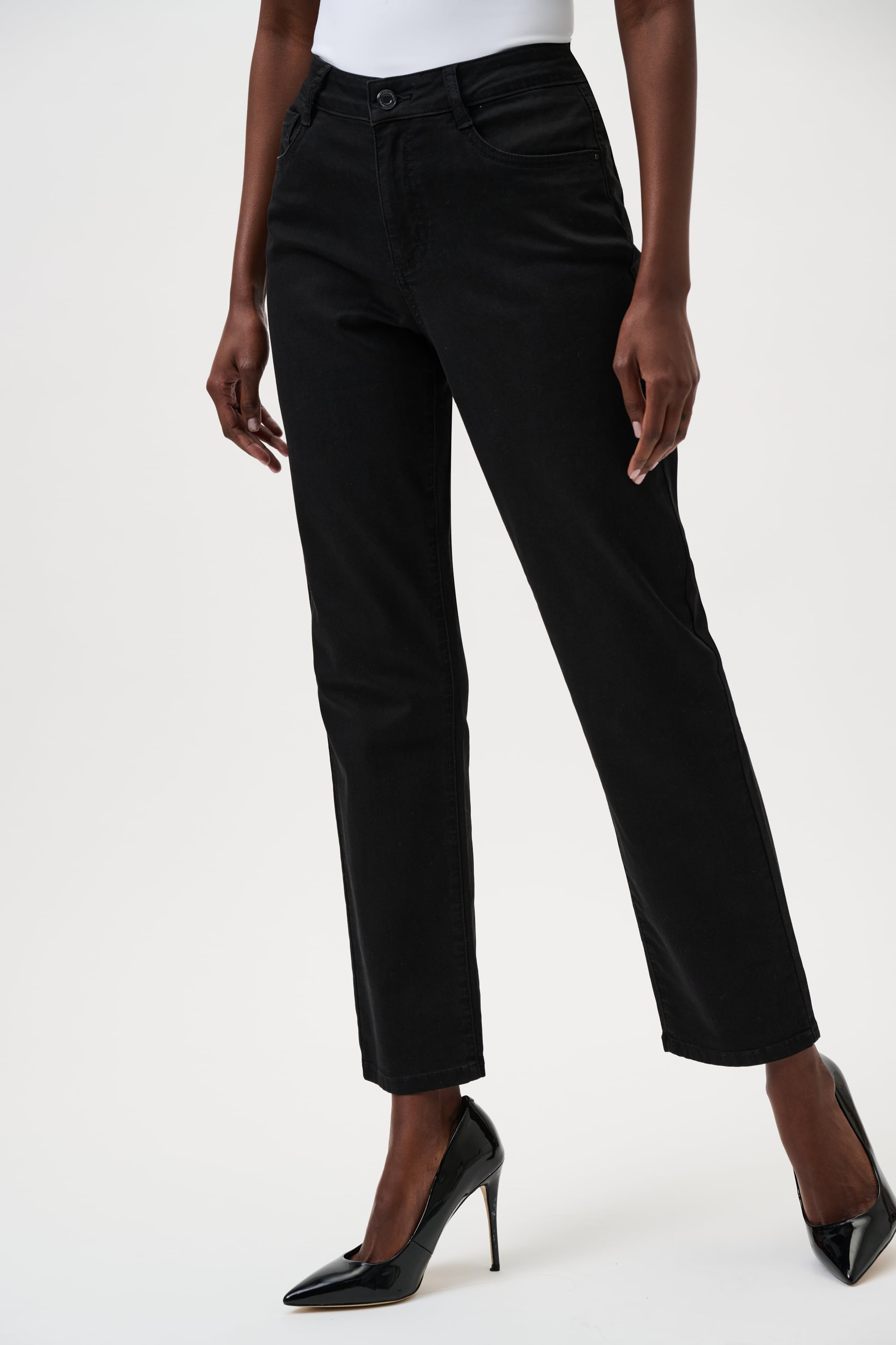Gia | Classic Slim Fit Stretch Jeans