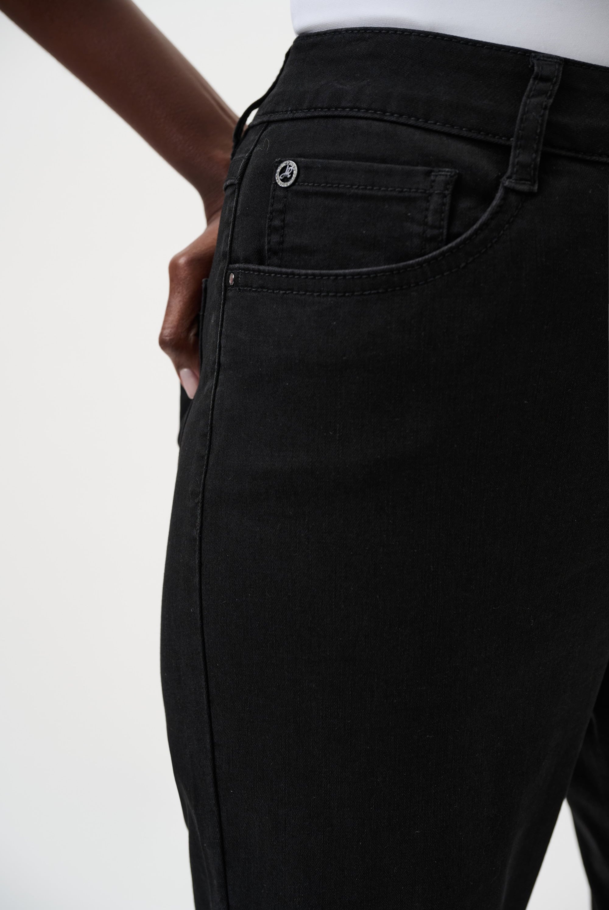 Gia | Classic Slim Fit Stretch Jeans
