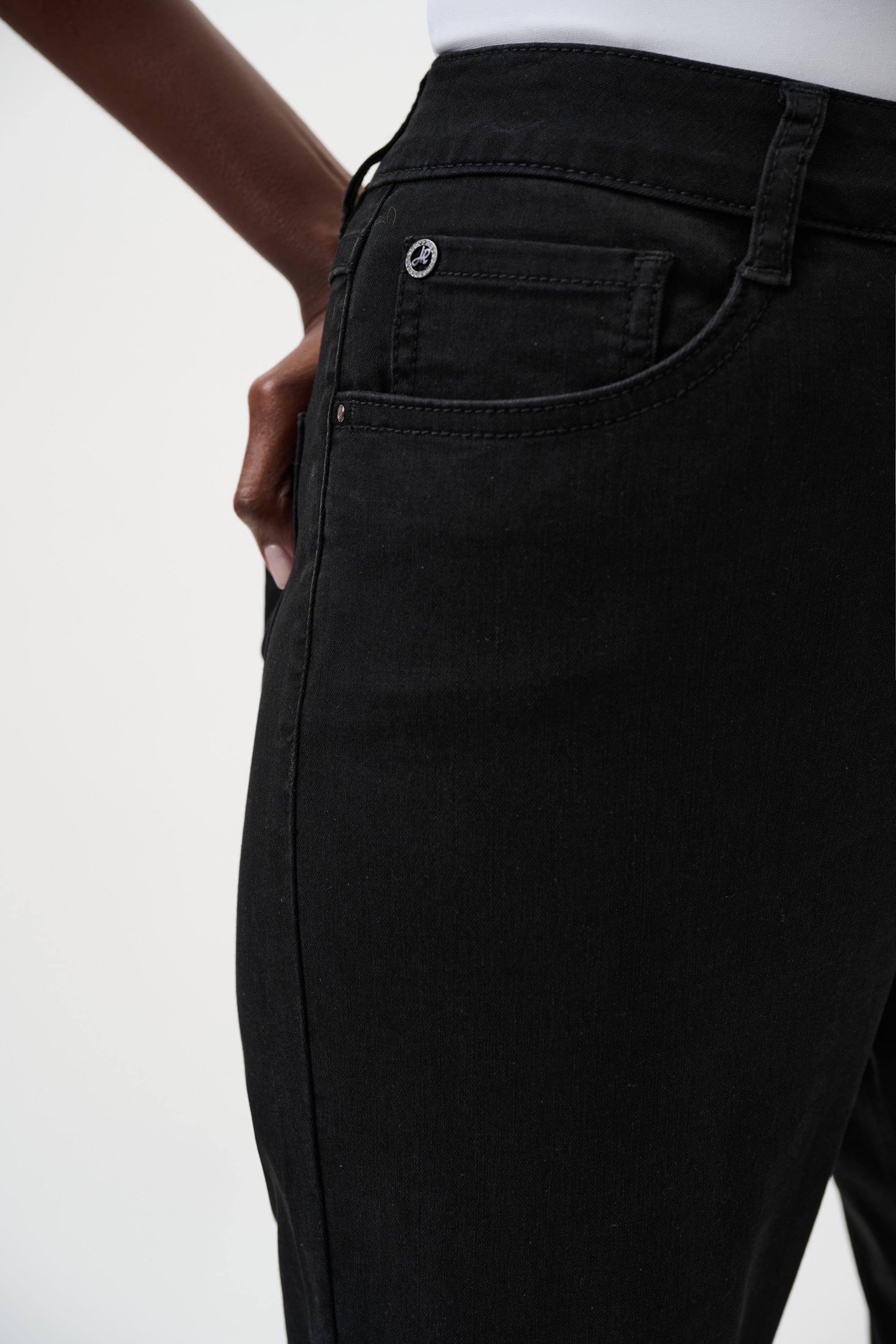 Gia | Classic Slim Fit Stretch Jeans