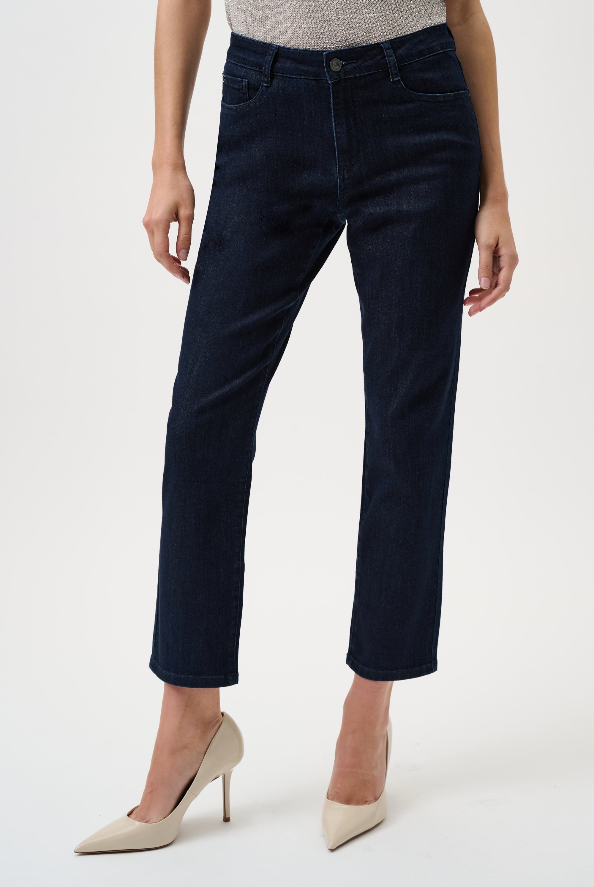 Gia | Classic Slim Fit Stretch Jeans