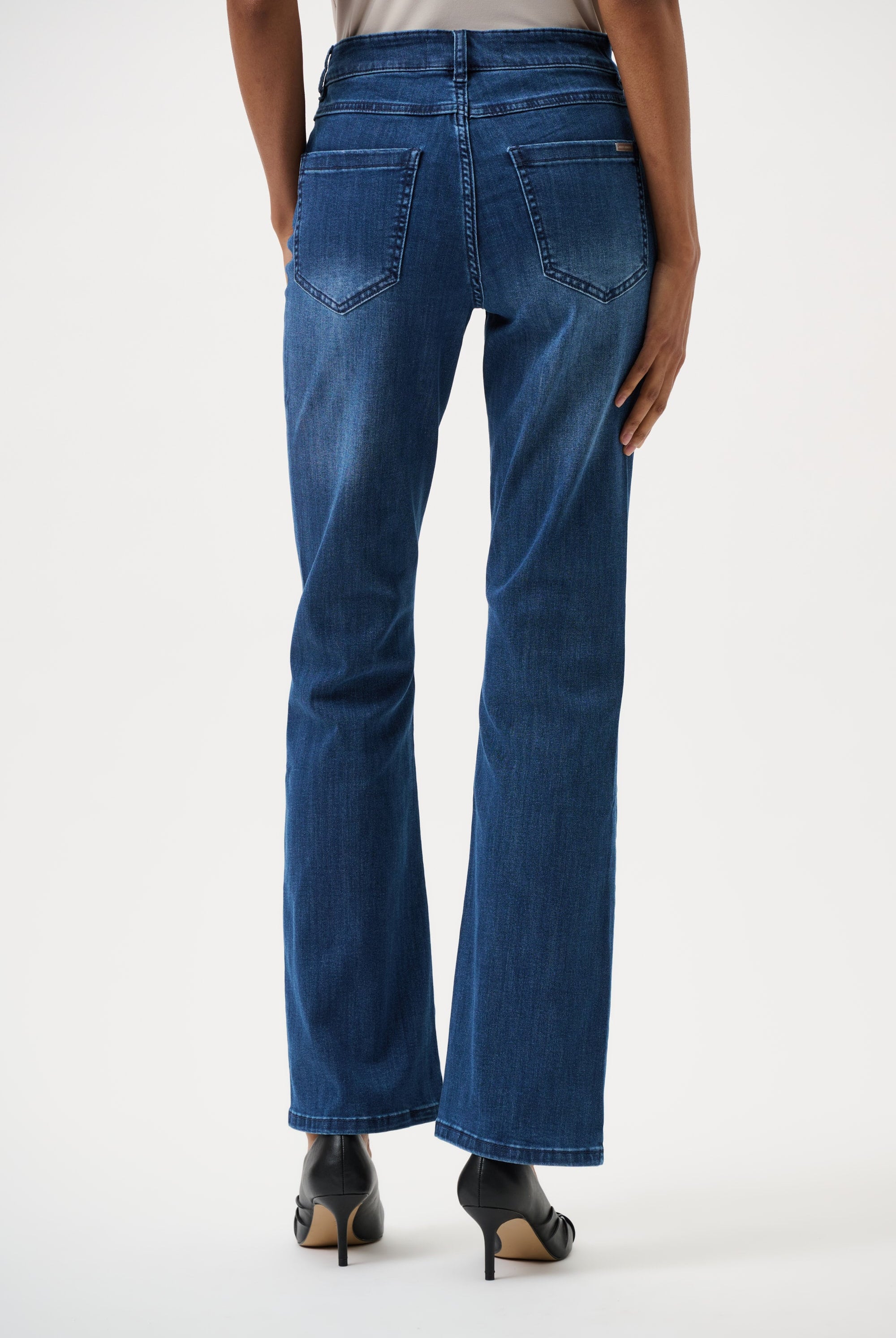 Brooke | Classic Bootcut Stretch Jeans