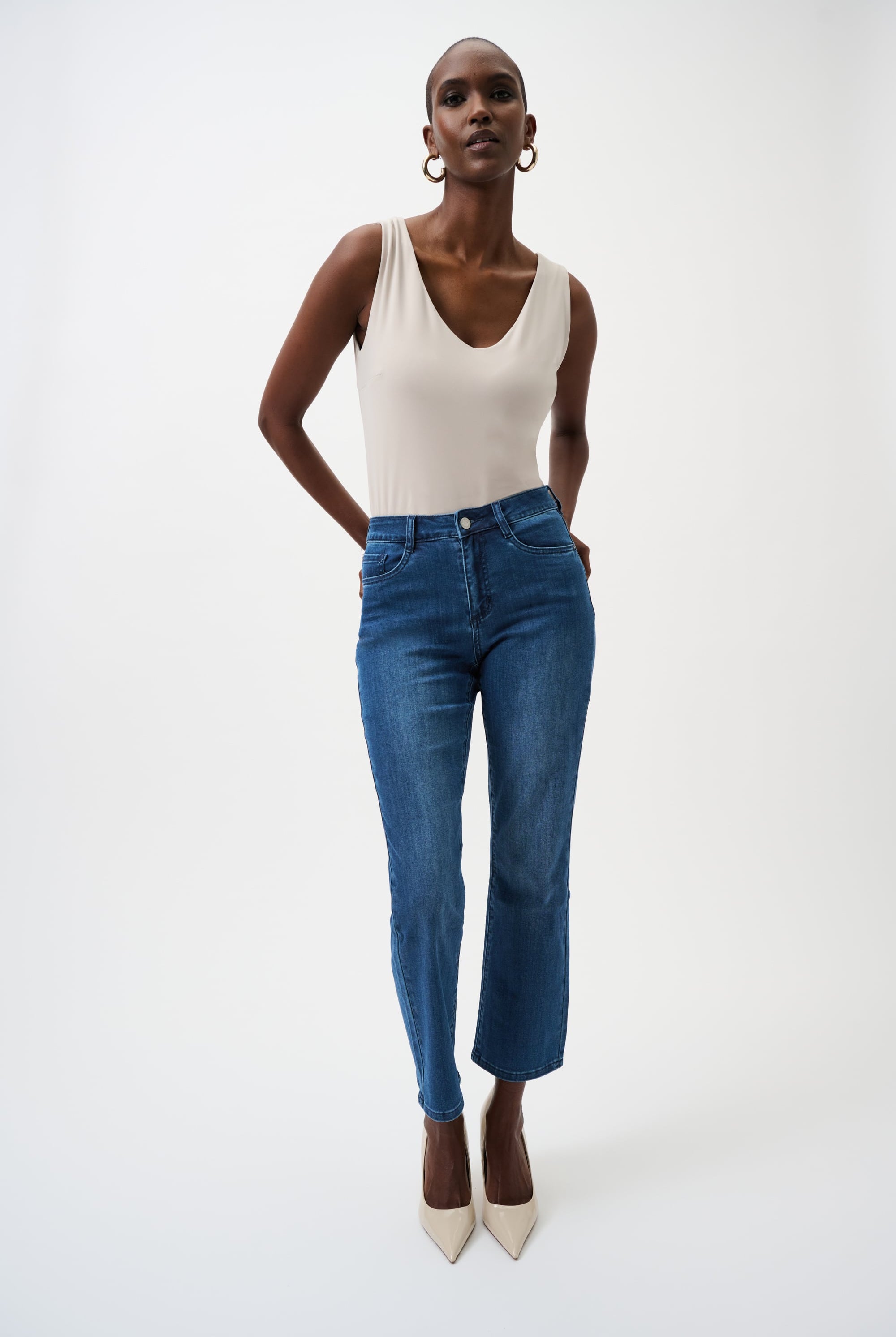 Margot | Classic Straight Leg Stretch Jeans