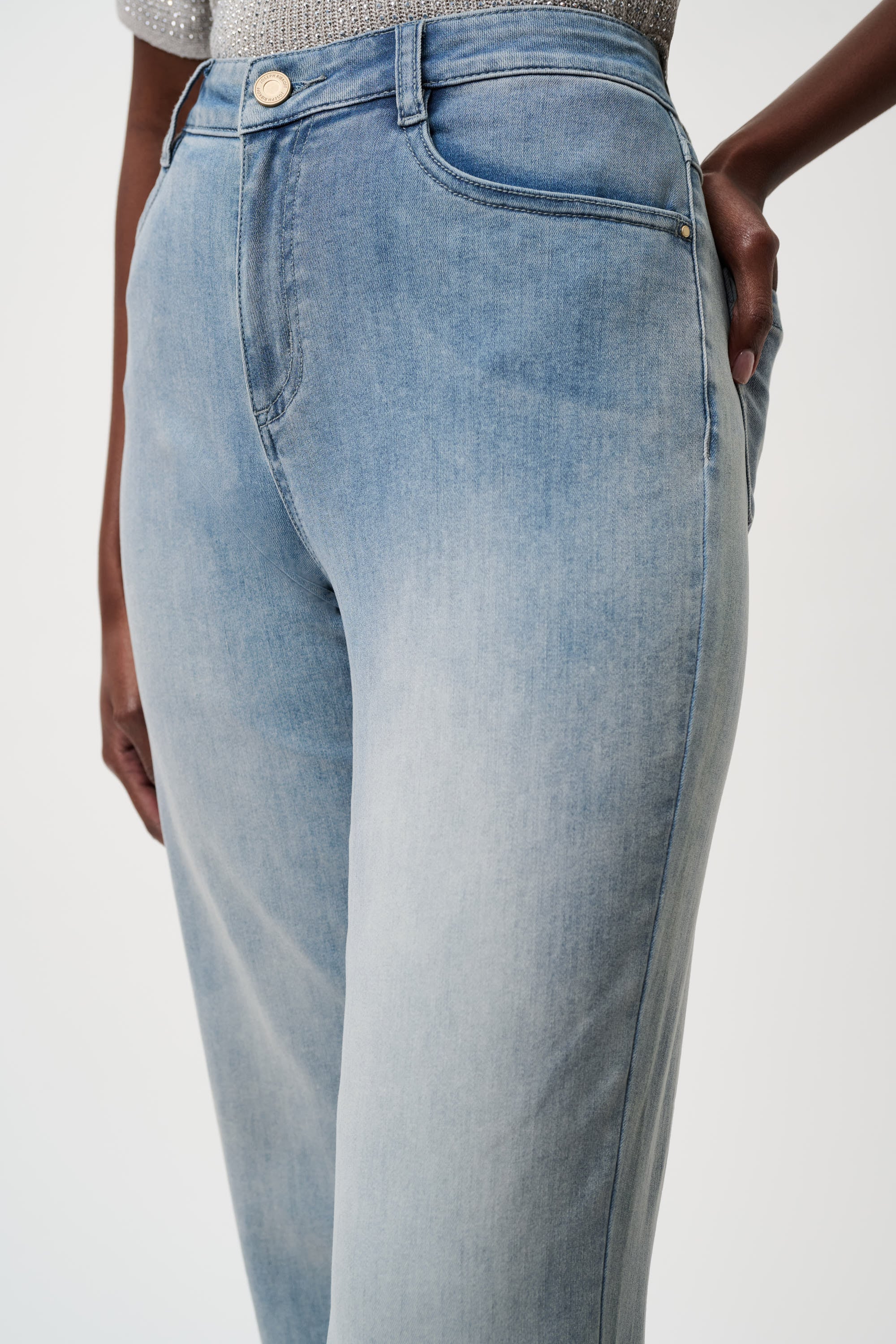 Margot | Classic Straight Leg Stretch Jeans