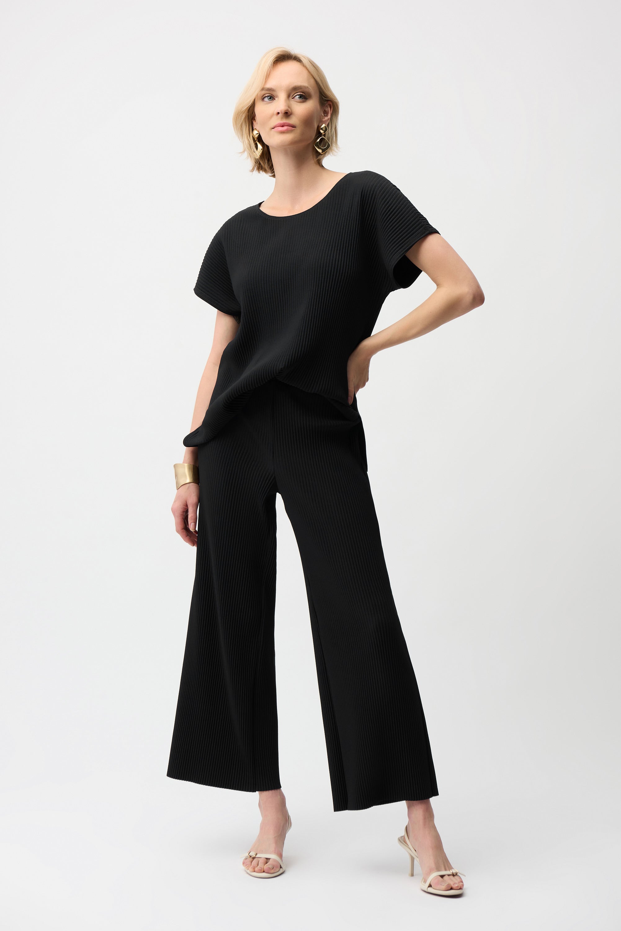 Pleated Scuba Crepe Wide Leg Pull-On Pants