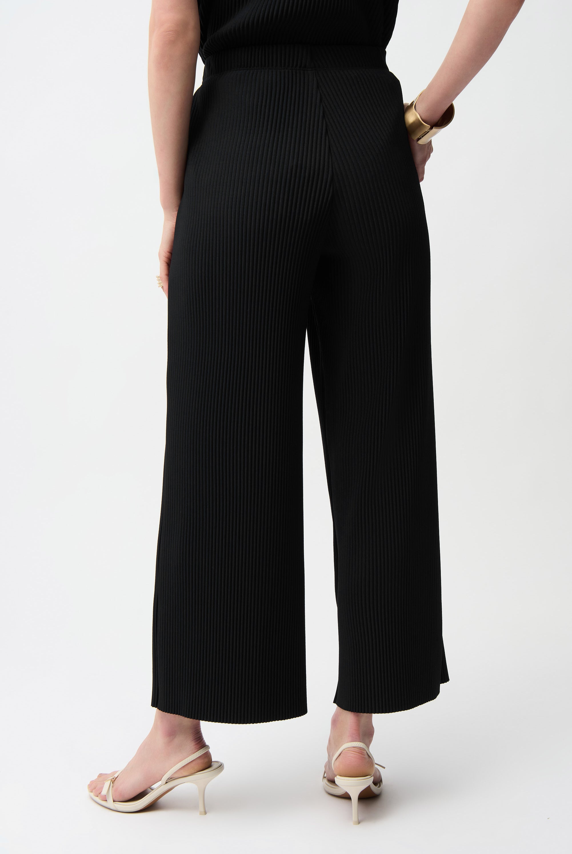 Pleated Scuba Crepe Wide Leg Pull-On Pants