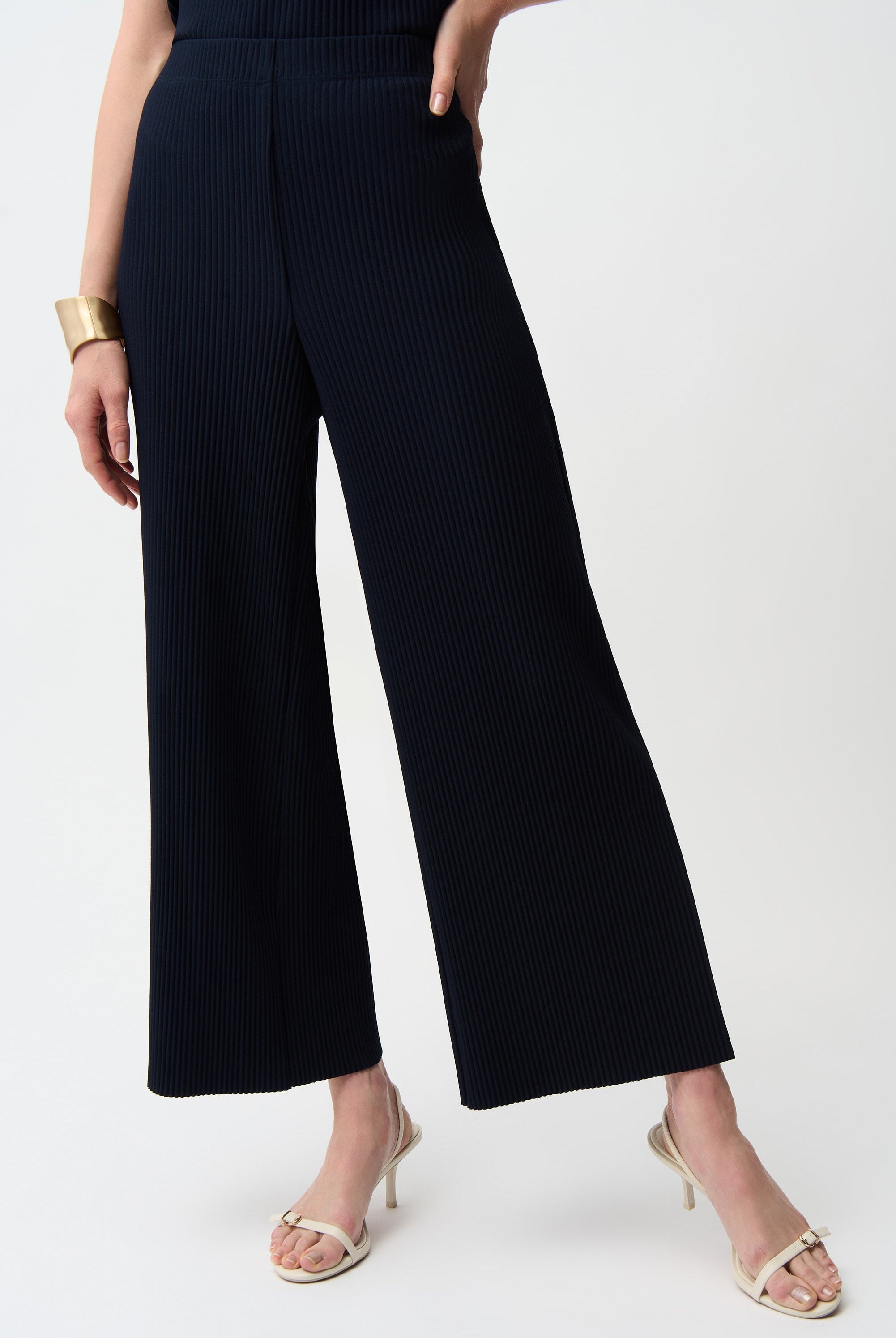 Pleated Scuba Crepe Wide Leg Pull-On Pants