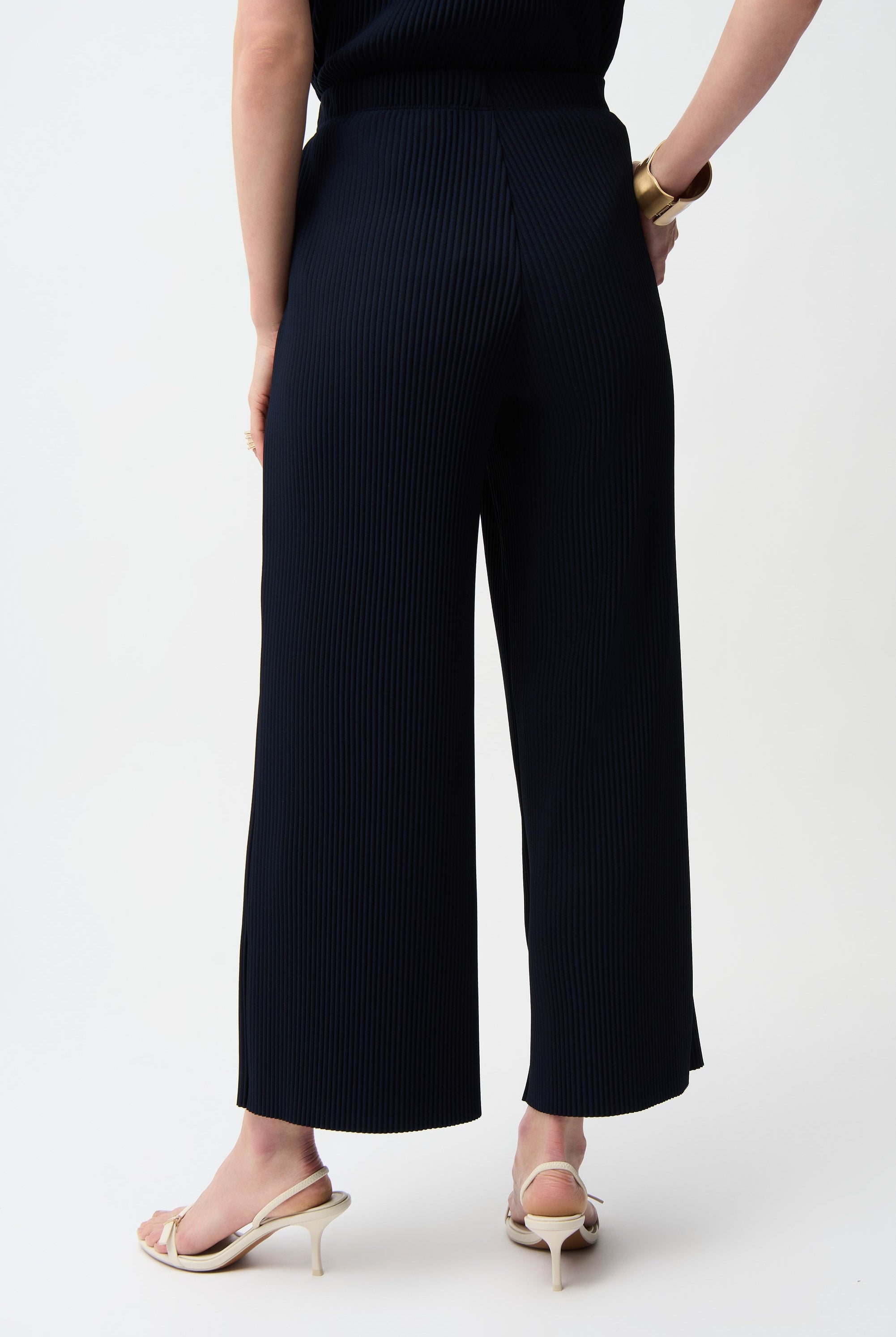 Pleated Scuba Crepe Wide Leg Pull-On Pants
