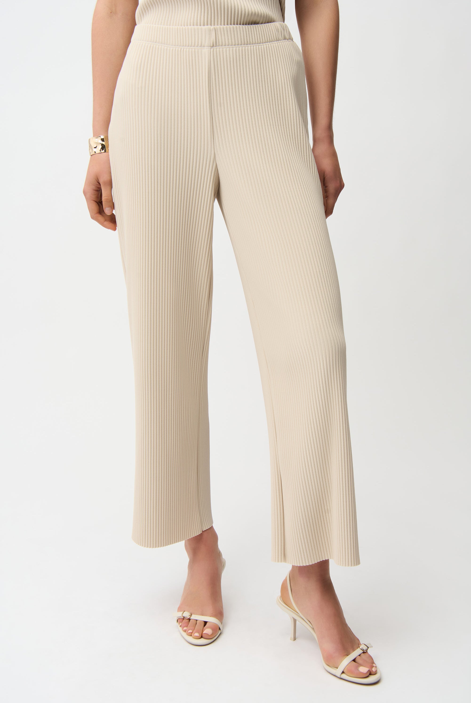 Pleated Scuba Crepe Wide Leg Pull-On Pants