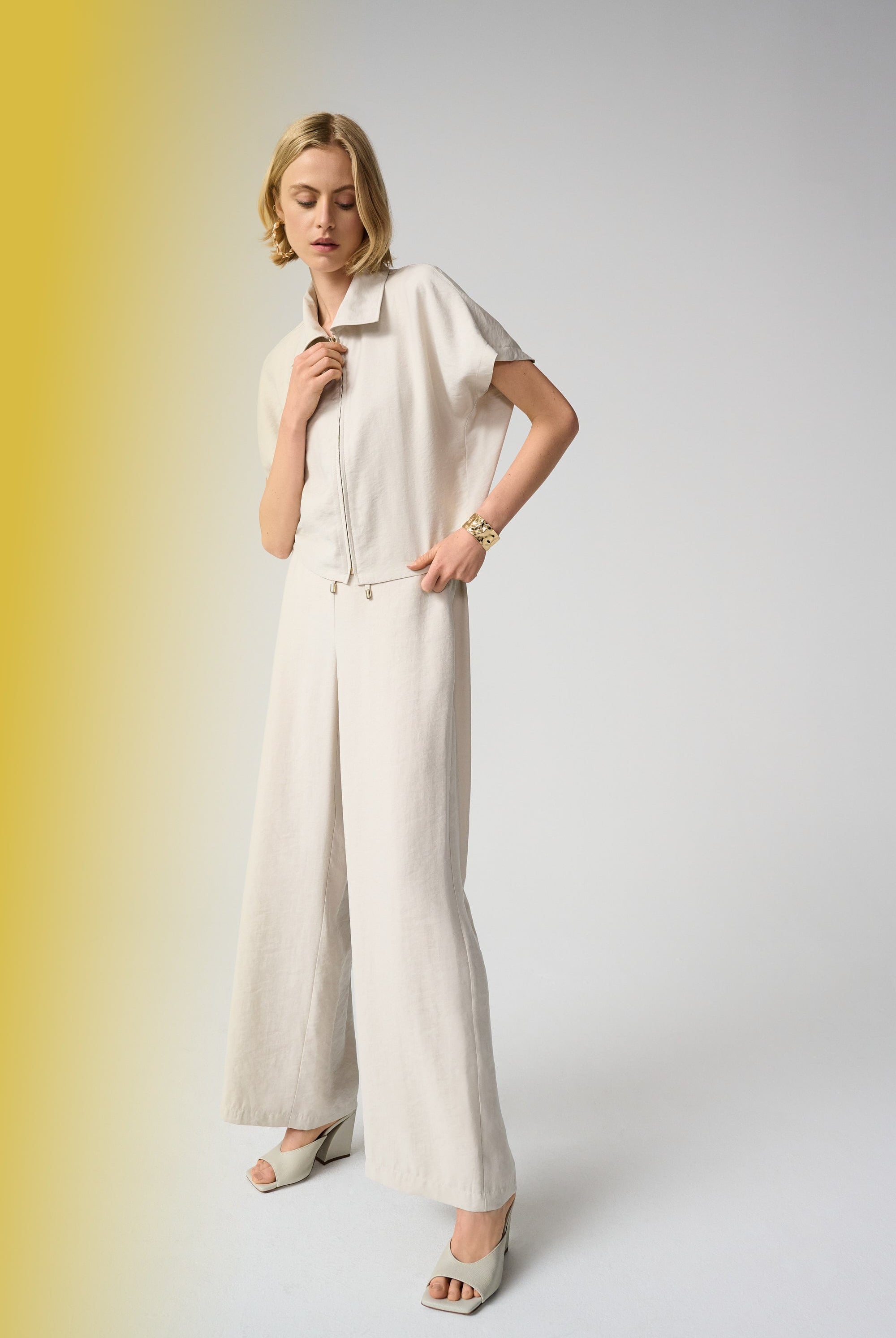 Recycled Textured Woven Wide Leg Pull-On Pants