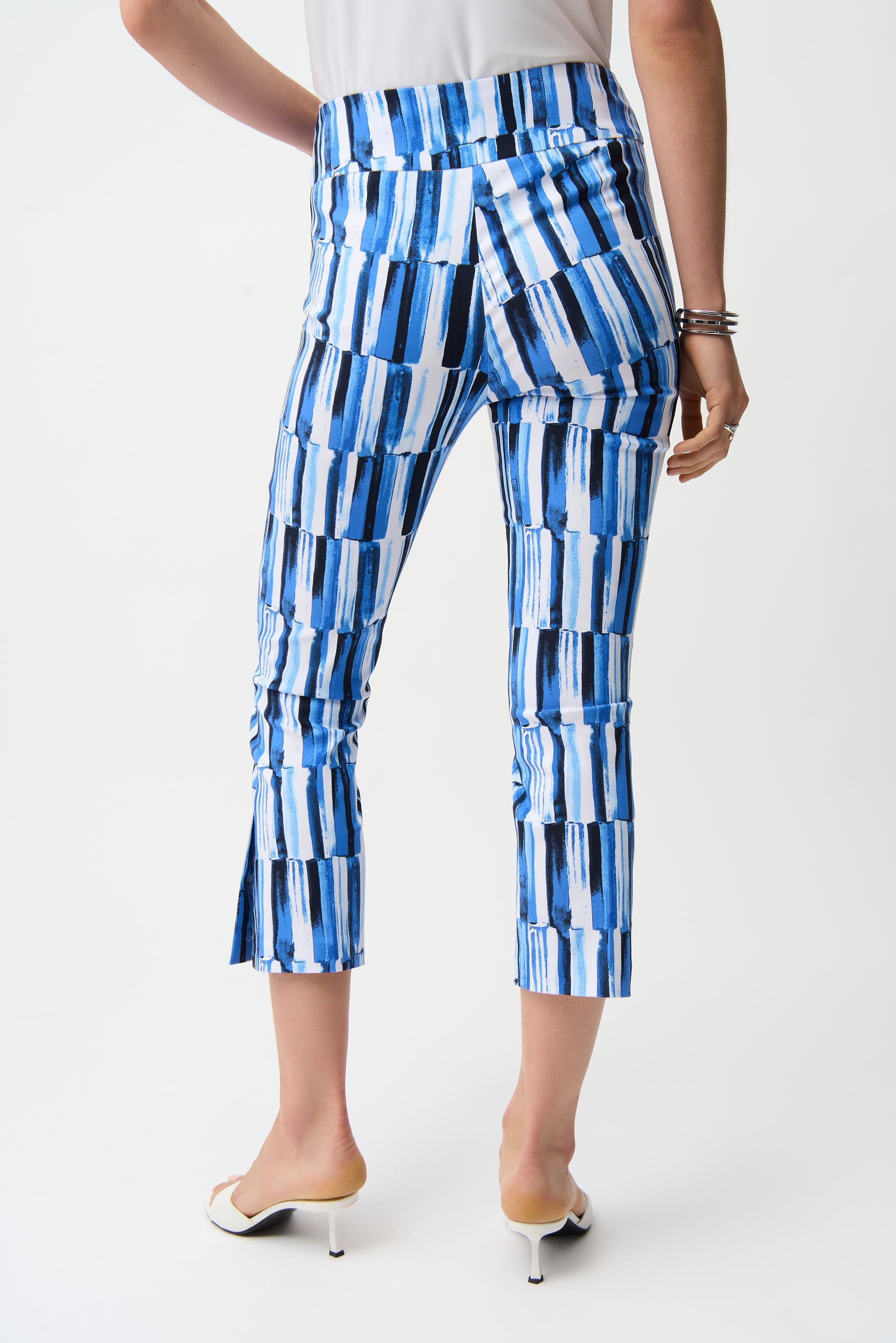Millennium Abstract Print Crop Pull-On Pants