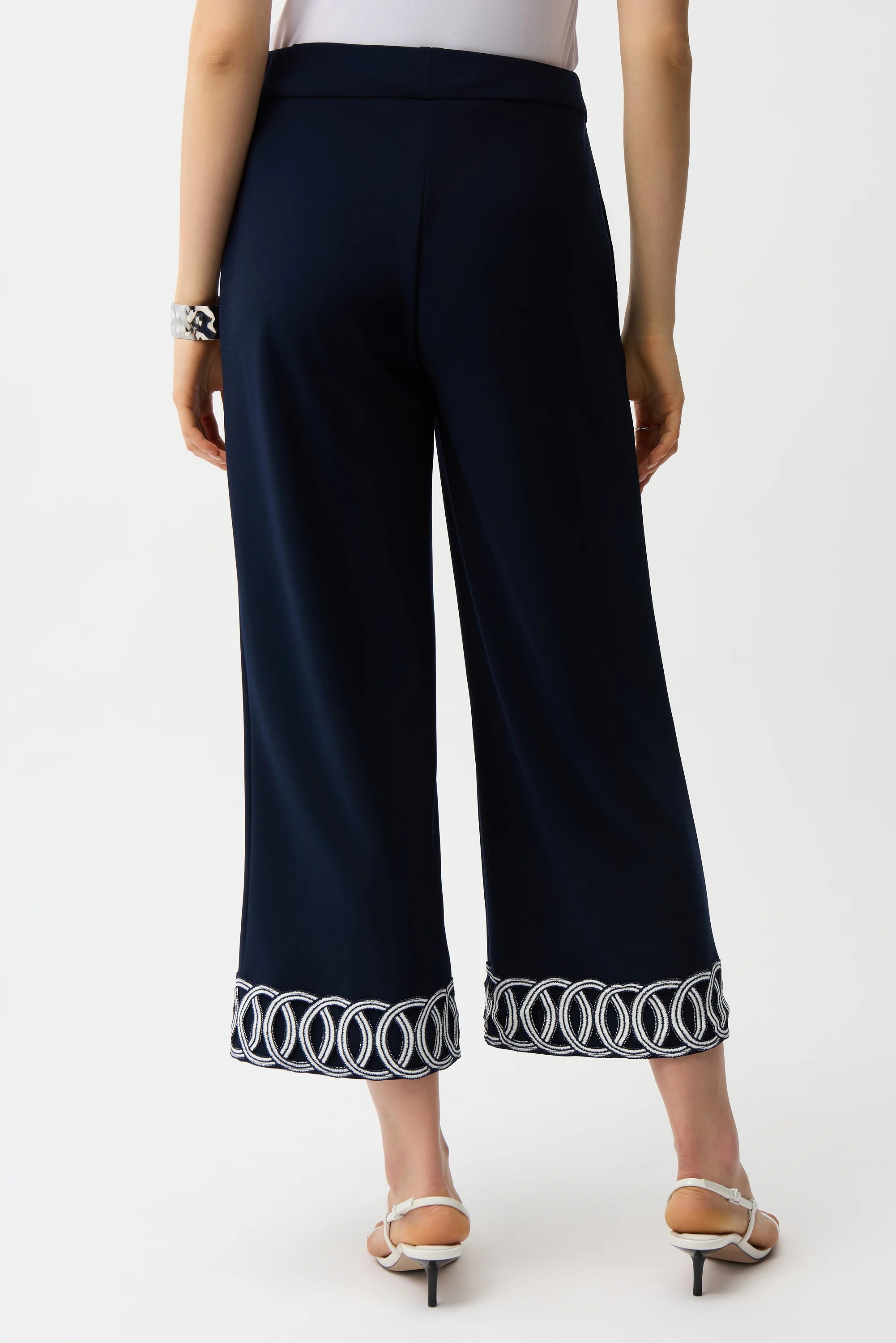 Joseph Ribkoff Silky Knit Pull-On Culotte Pants With Guipure Detail-261246