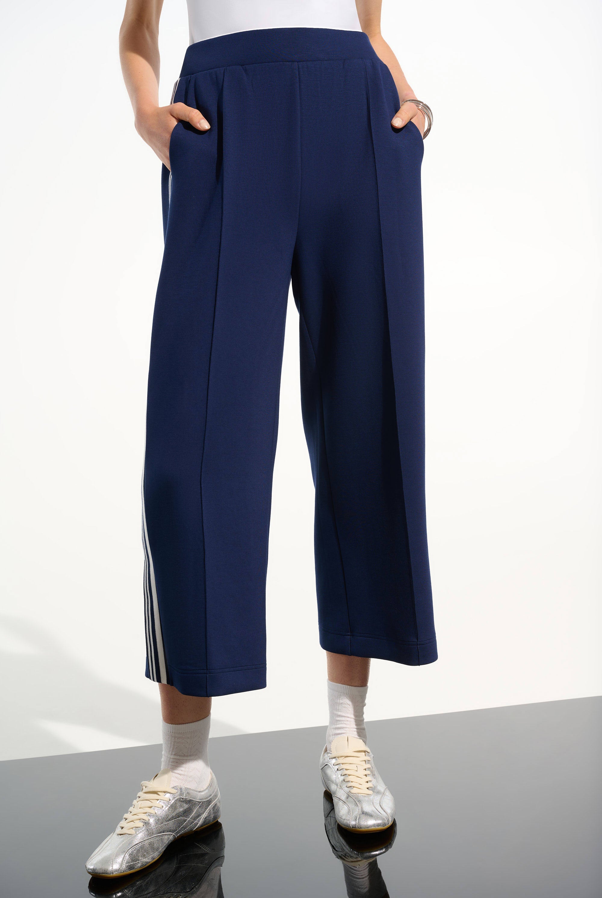 Joseph Ribkoff Scuba Jersey Pull-On Culotte Pants | Unique Apparel USA
