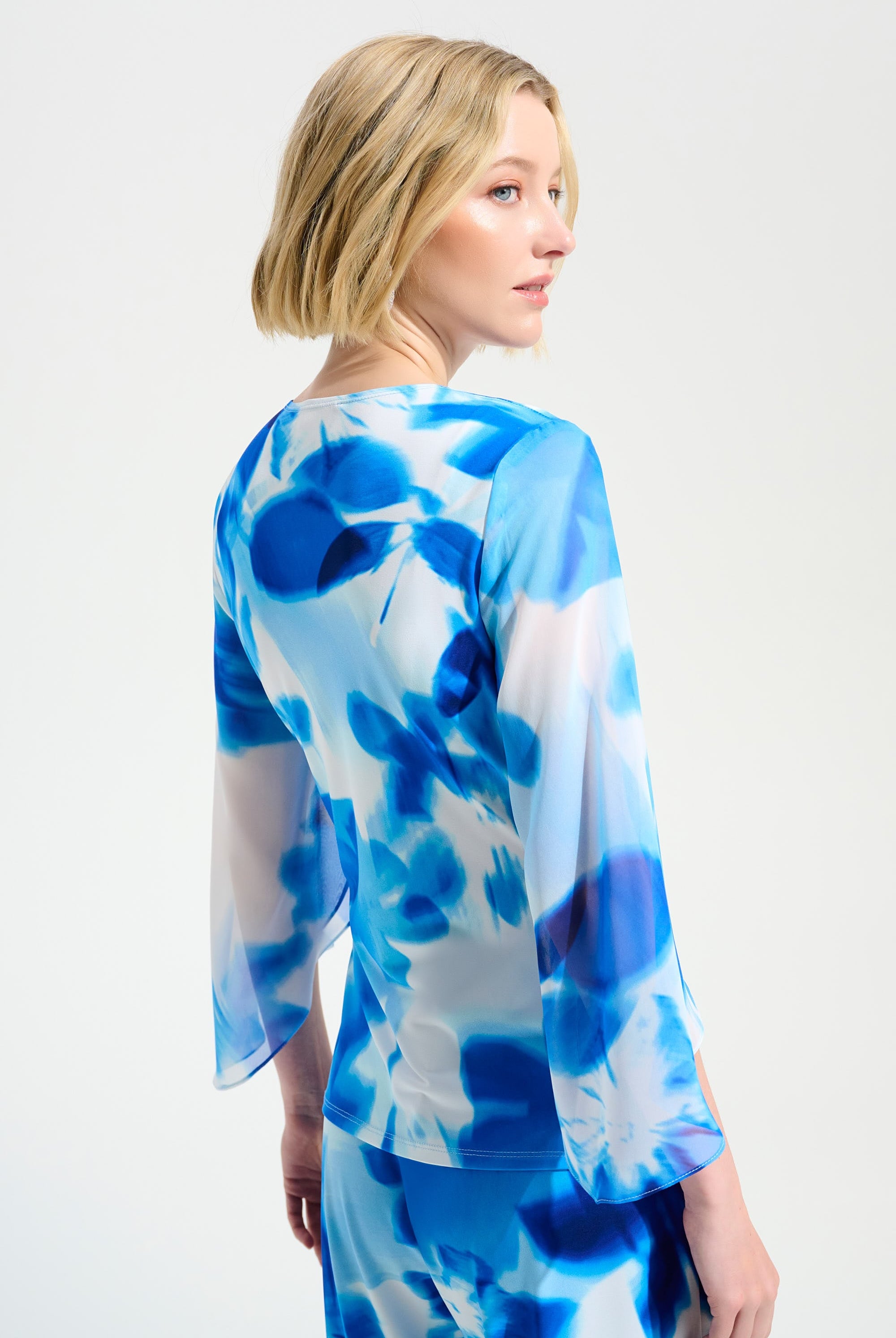 Signature | Silky Knit Floral Print Wrap Top With Chiffon Sleeves