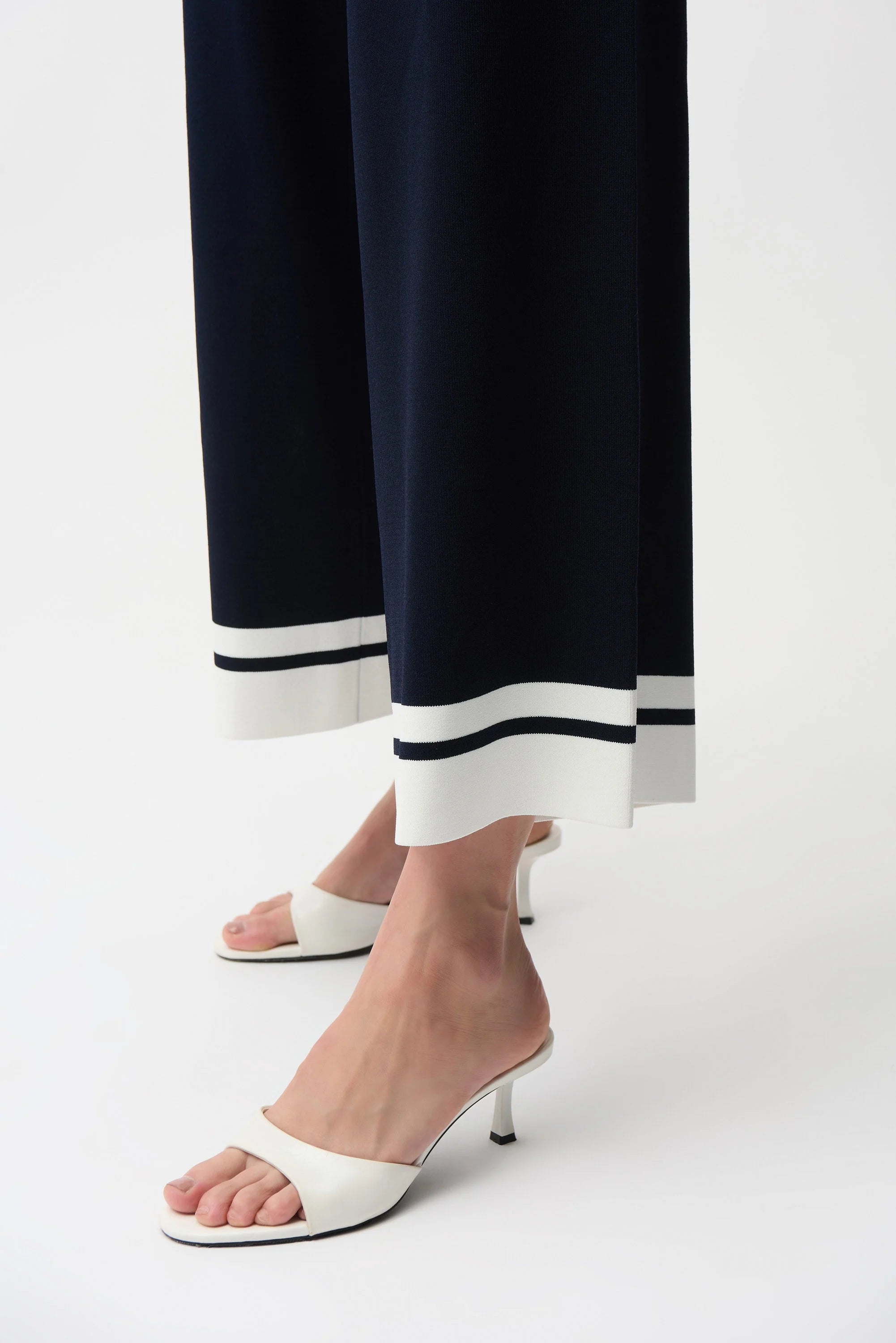 Joseph Ribkoff Viscose Blend Culotte pants With Stripe Detail-261942