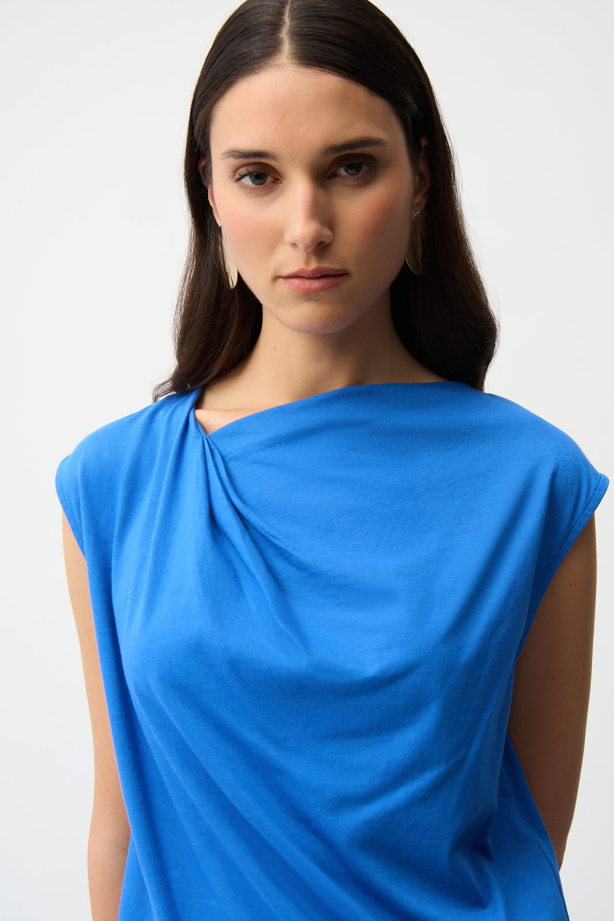Cotton Top With Asymmetrical Collar