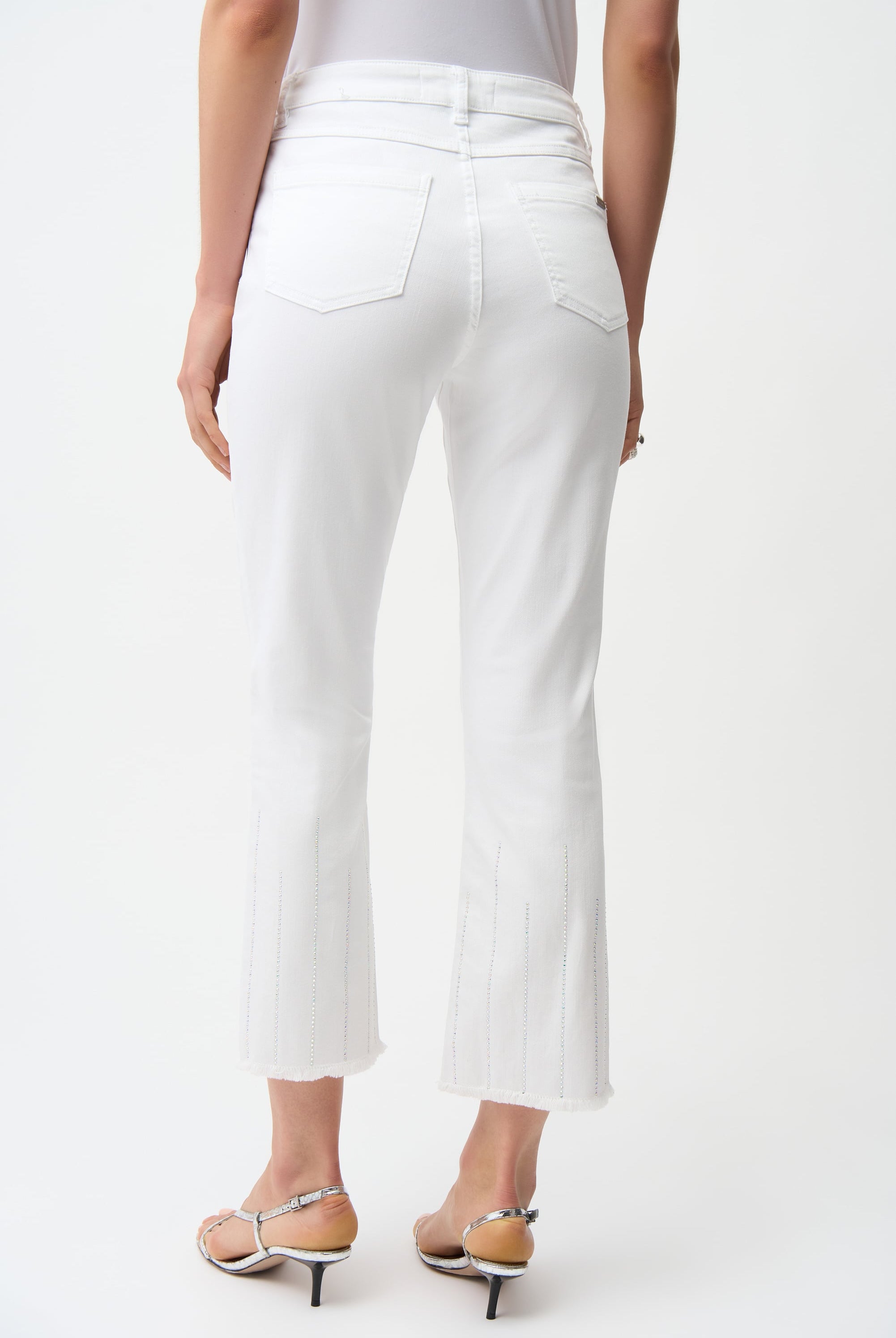 Straight Crop Jeans With Rhinestones