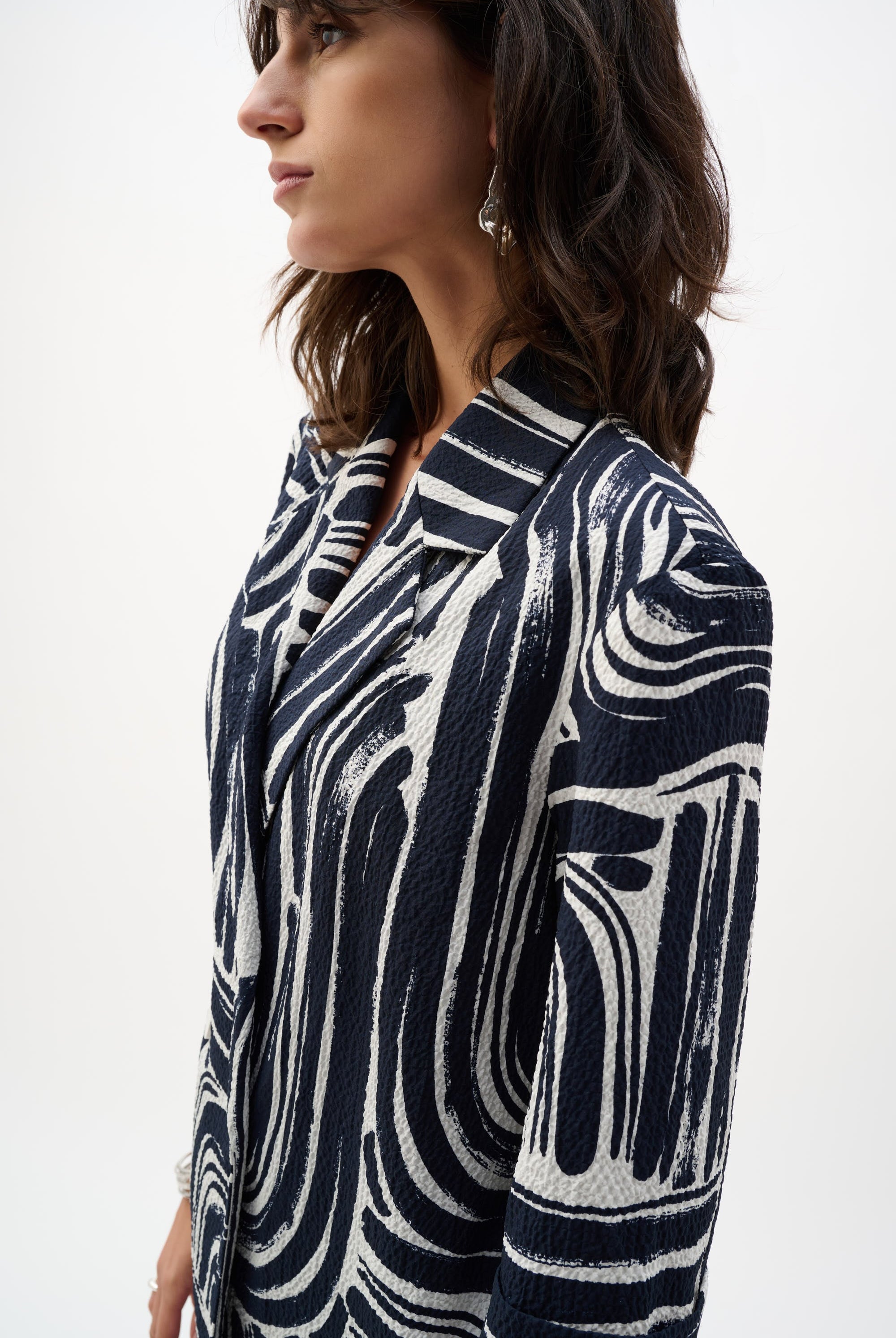 Seersucker Abstract Print Double-Breasted Blazer