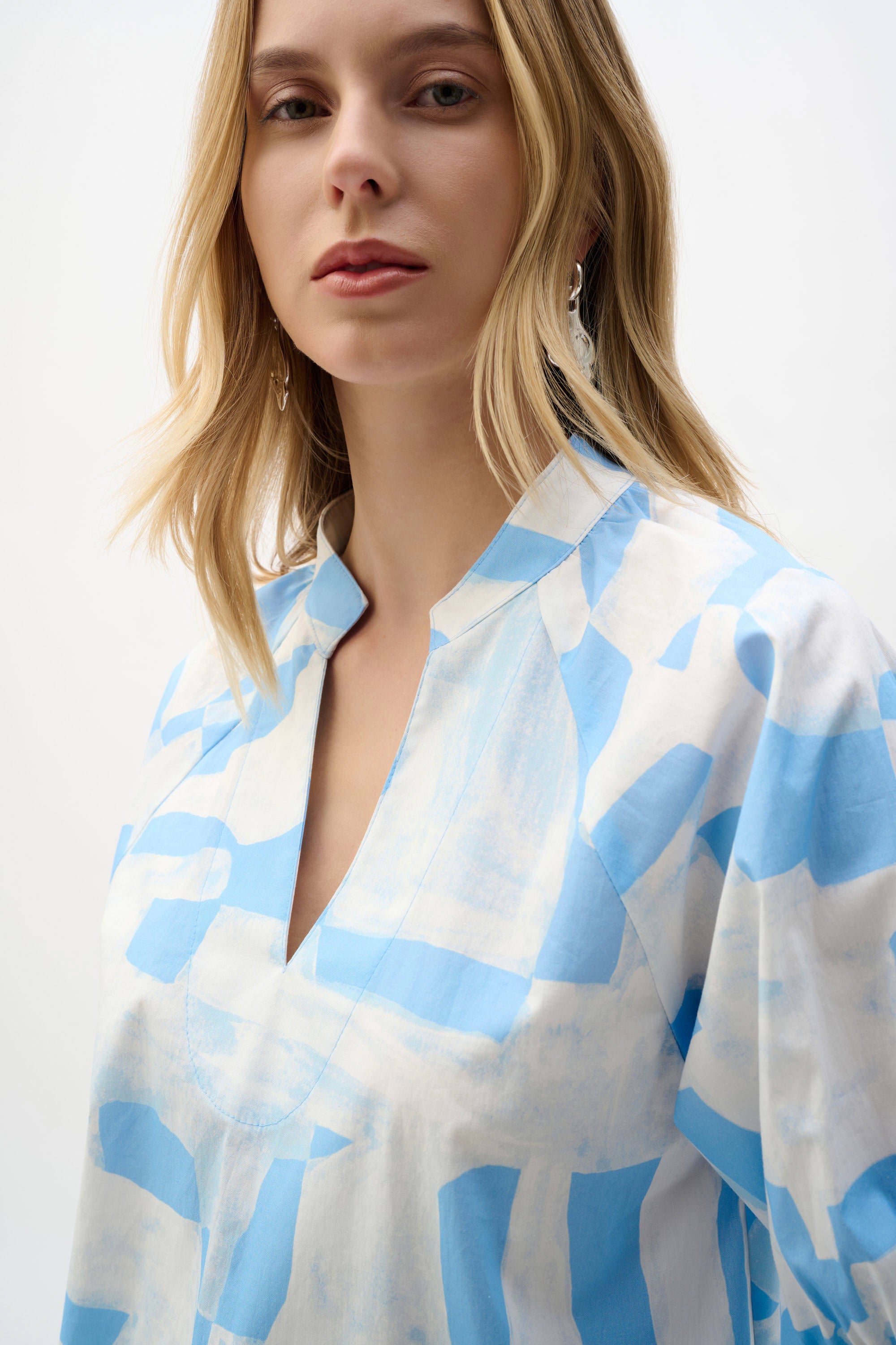 Joseph Ribkoff Stretch Cotton Geometric Print Straight Top With Puff Sleeves-262199