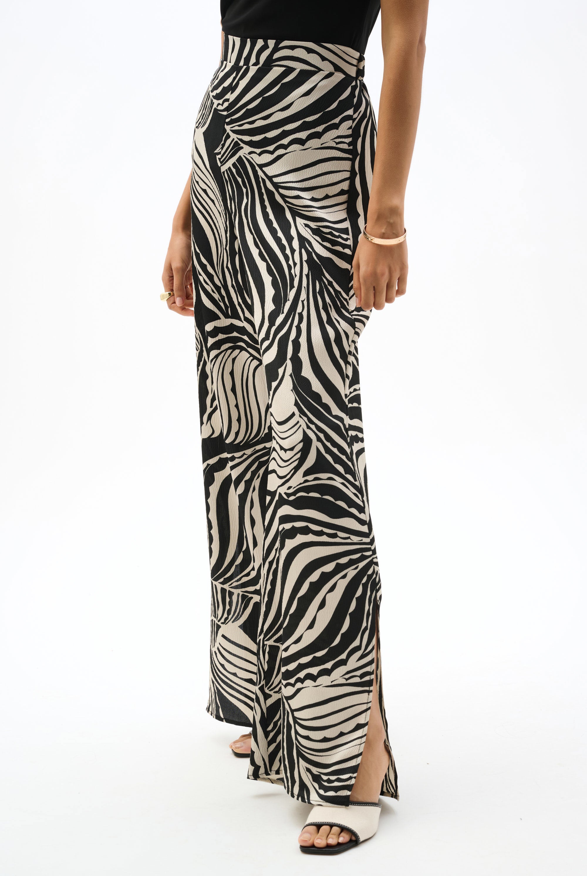 Joseph Ribkoff Bubble Satin Abstract Pant | Unique Apparel USA