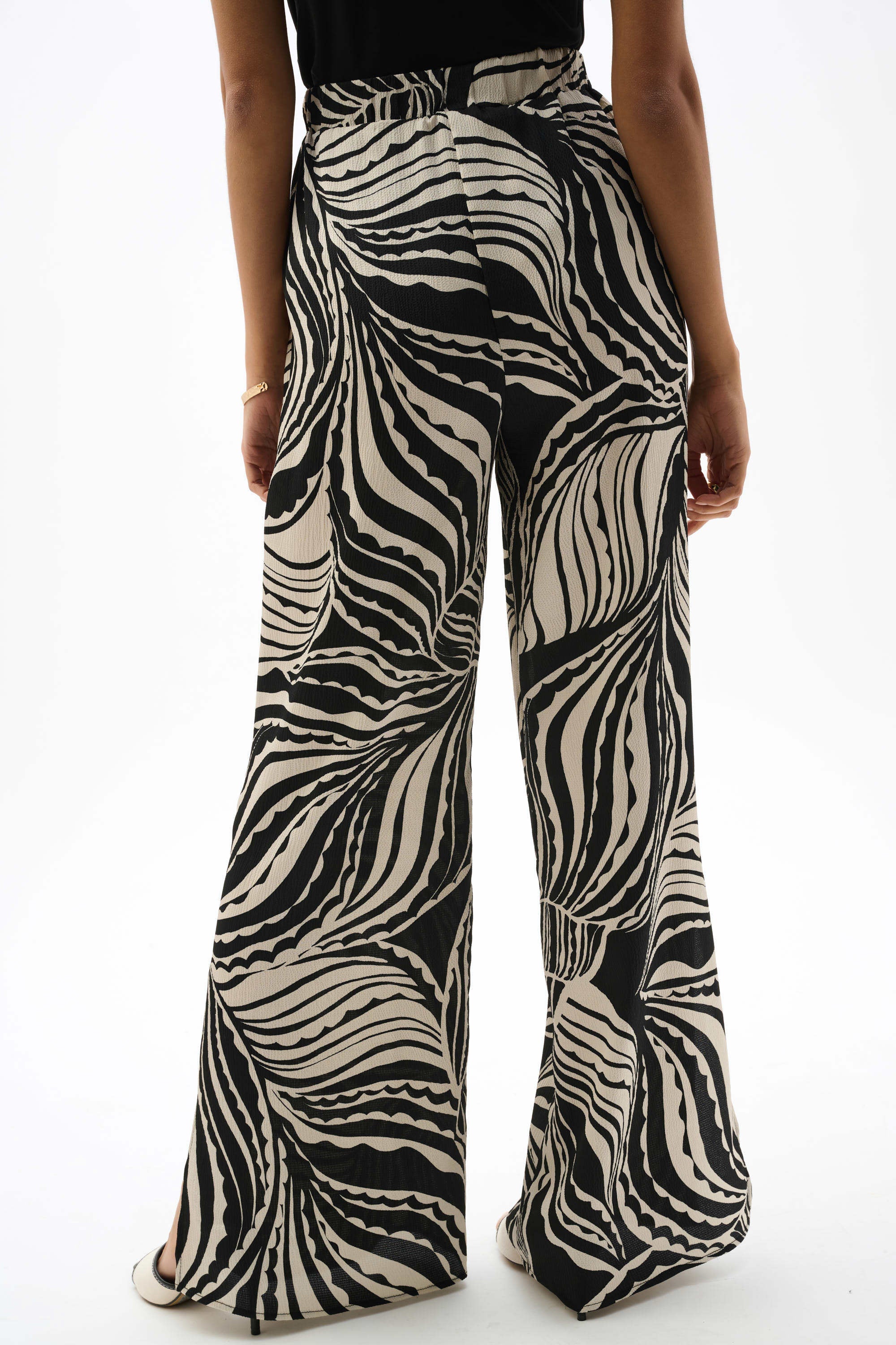 Joseph Ribkoff Bubble Satin Abstract Pant-262257