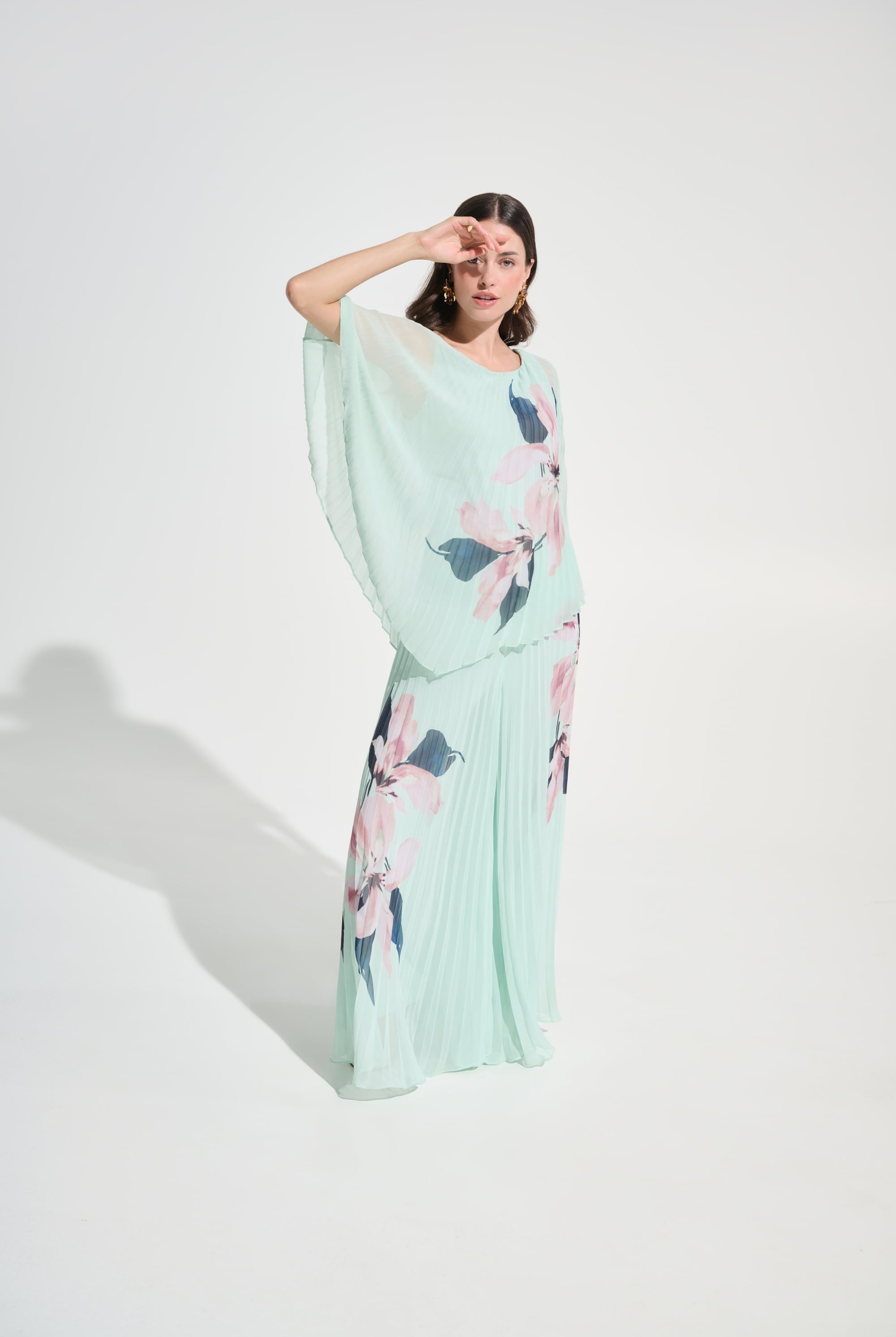 Signature | Chiffon Floral Print Pleated Poncho Top