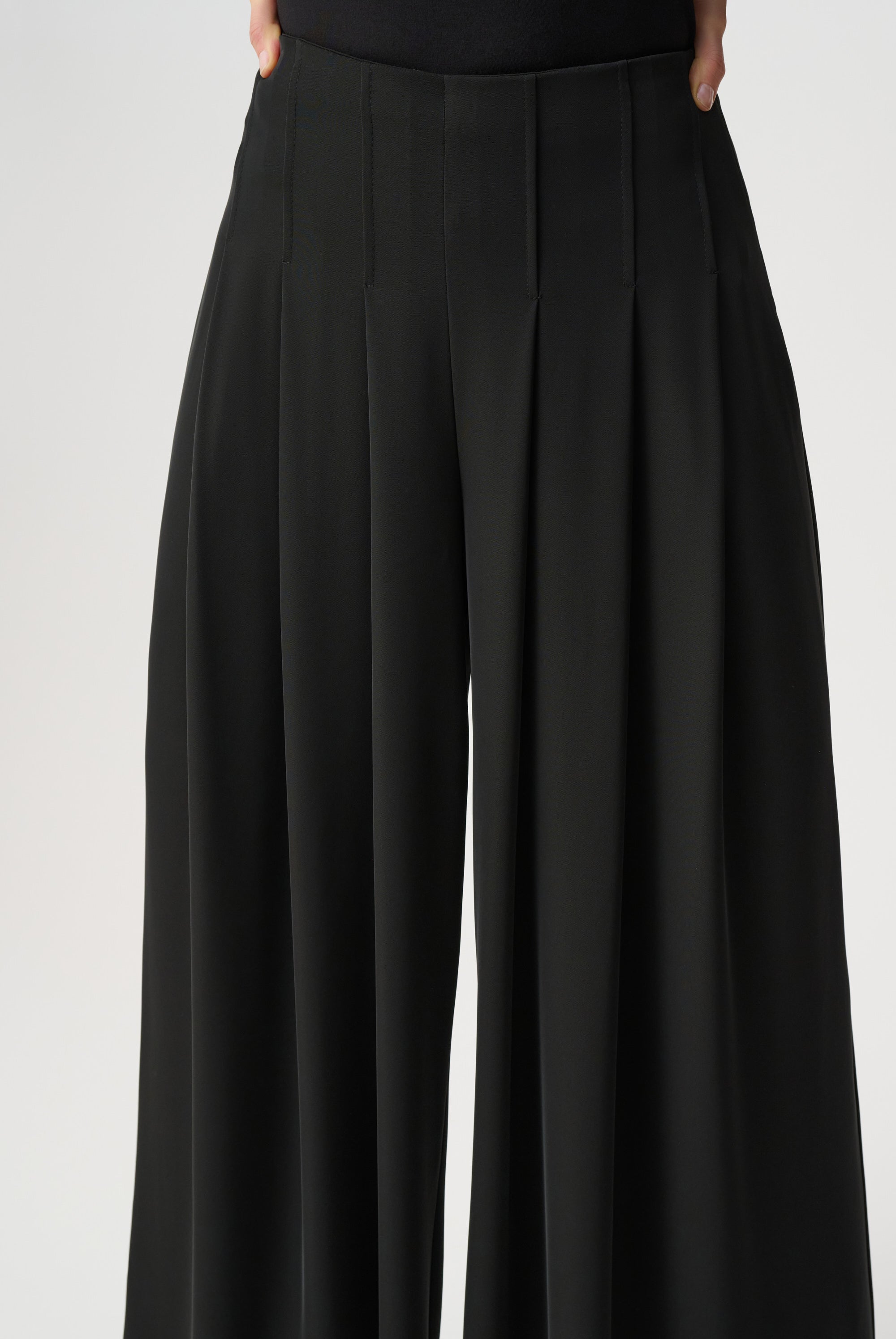 Woven Twill Wide-Leg Pants