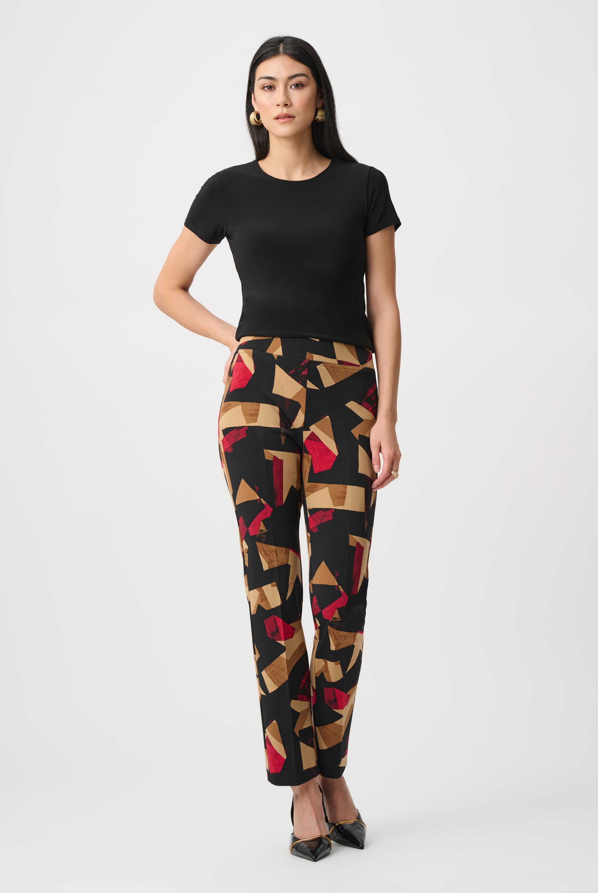 Silky Knit Abstract Print Straight Pull-On Pant