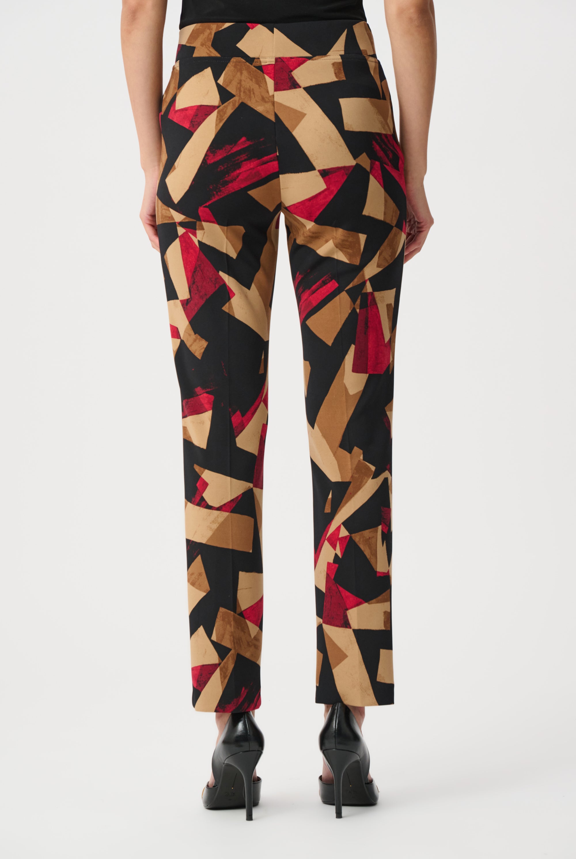 Silky Knit Abstract Print Straight Pull-On Pant