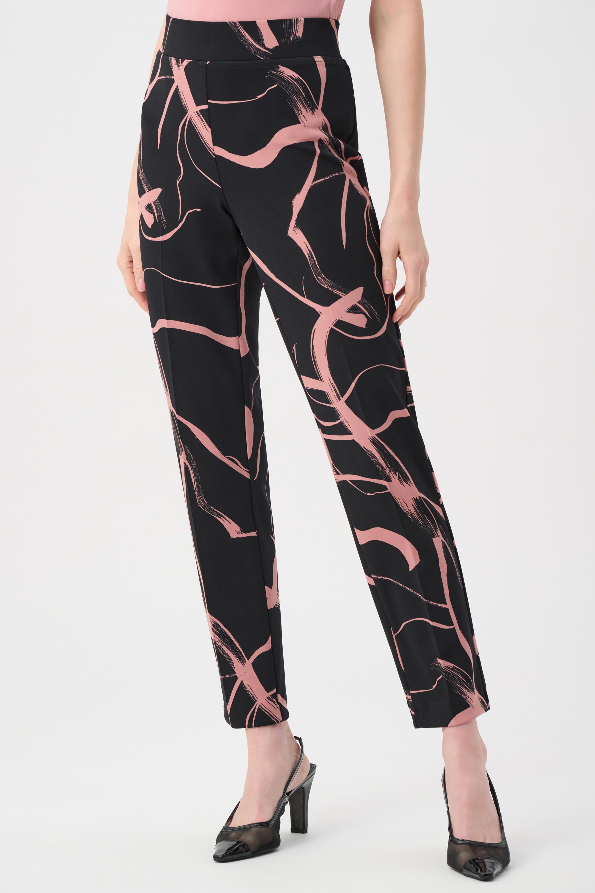 Silky Knit Abstract Print Straight Pull-On Pant