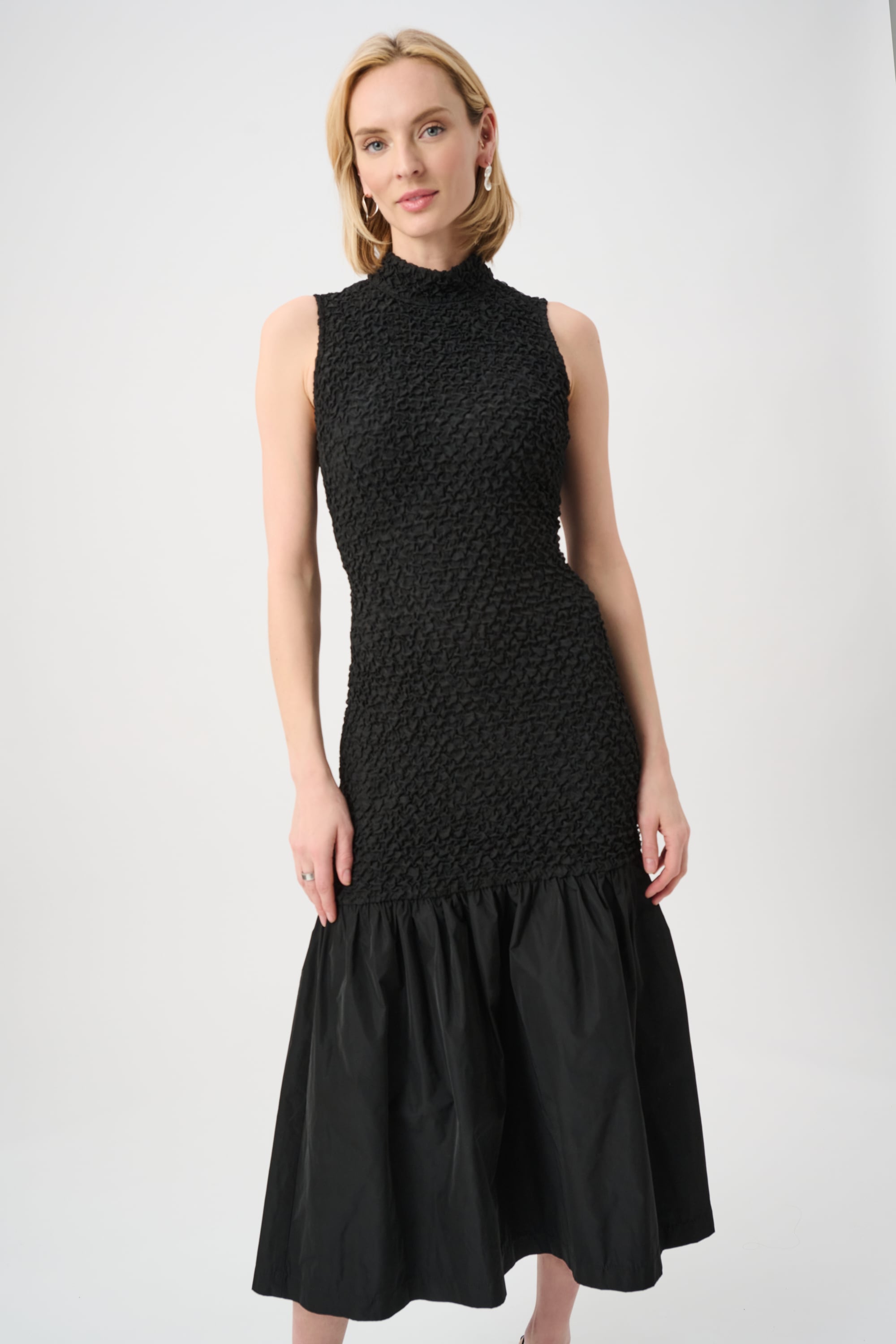 Textured Jacquard Flounce Dress With Memory