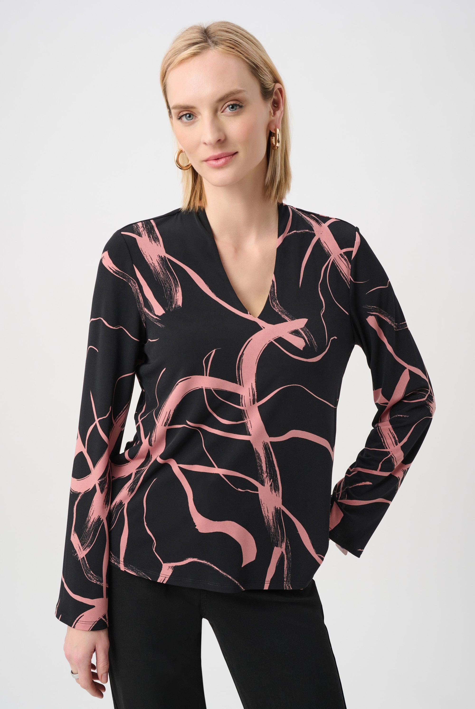 Silky Knit Abstract Print Straight Top