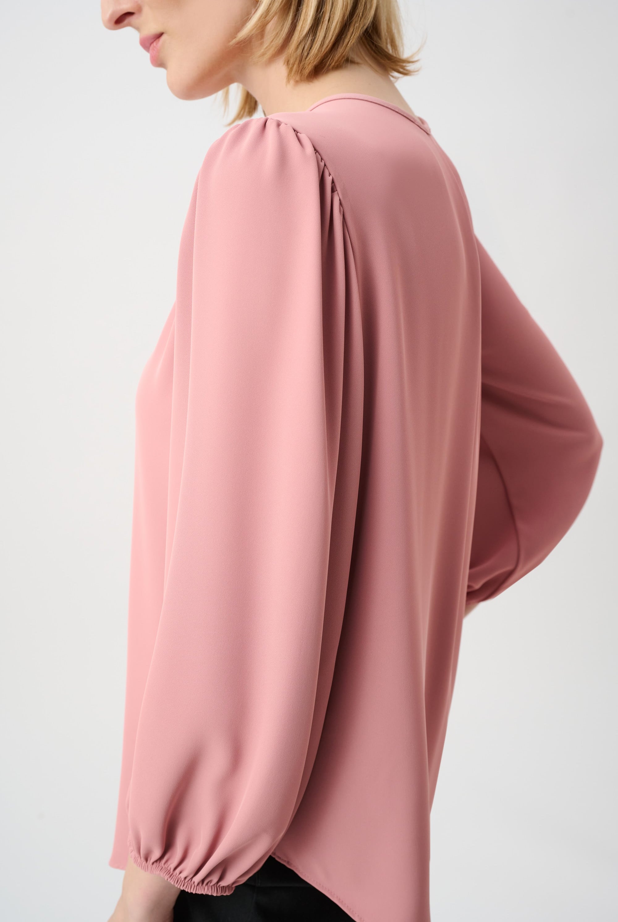 Woven Twill Top With Chain Detail