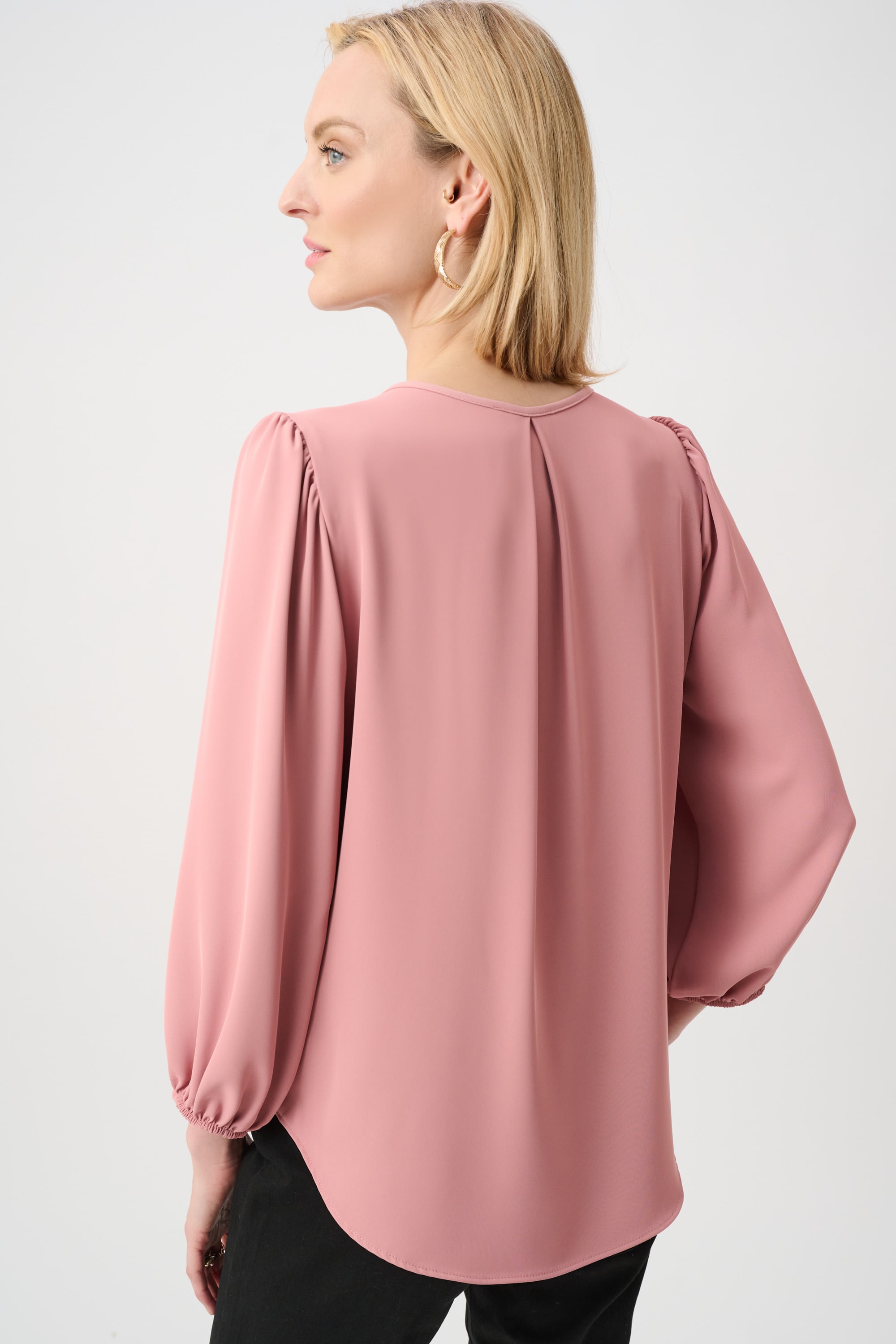 Woven Twill Top With Chain Detail