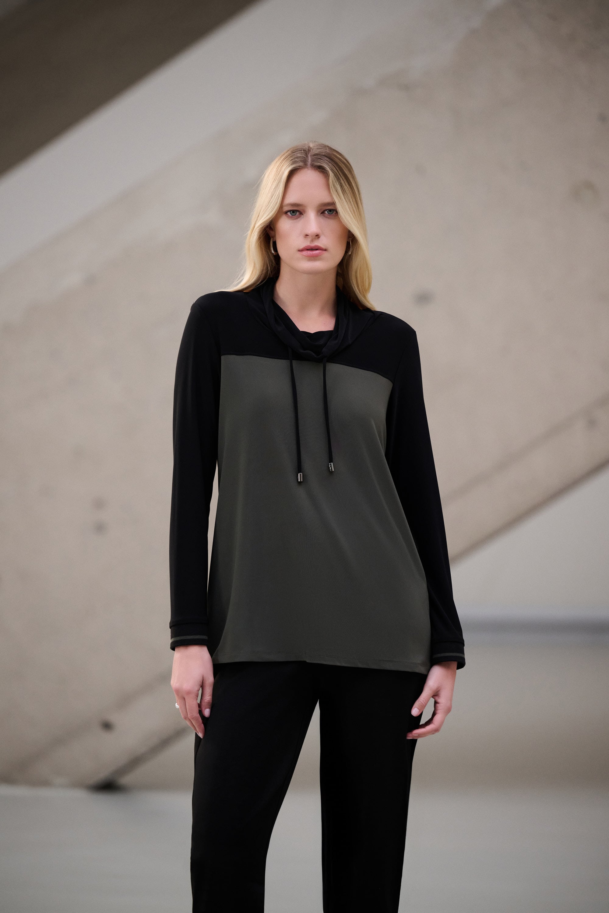 Silky Knit Color Block Funnel-Neck Tunic