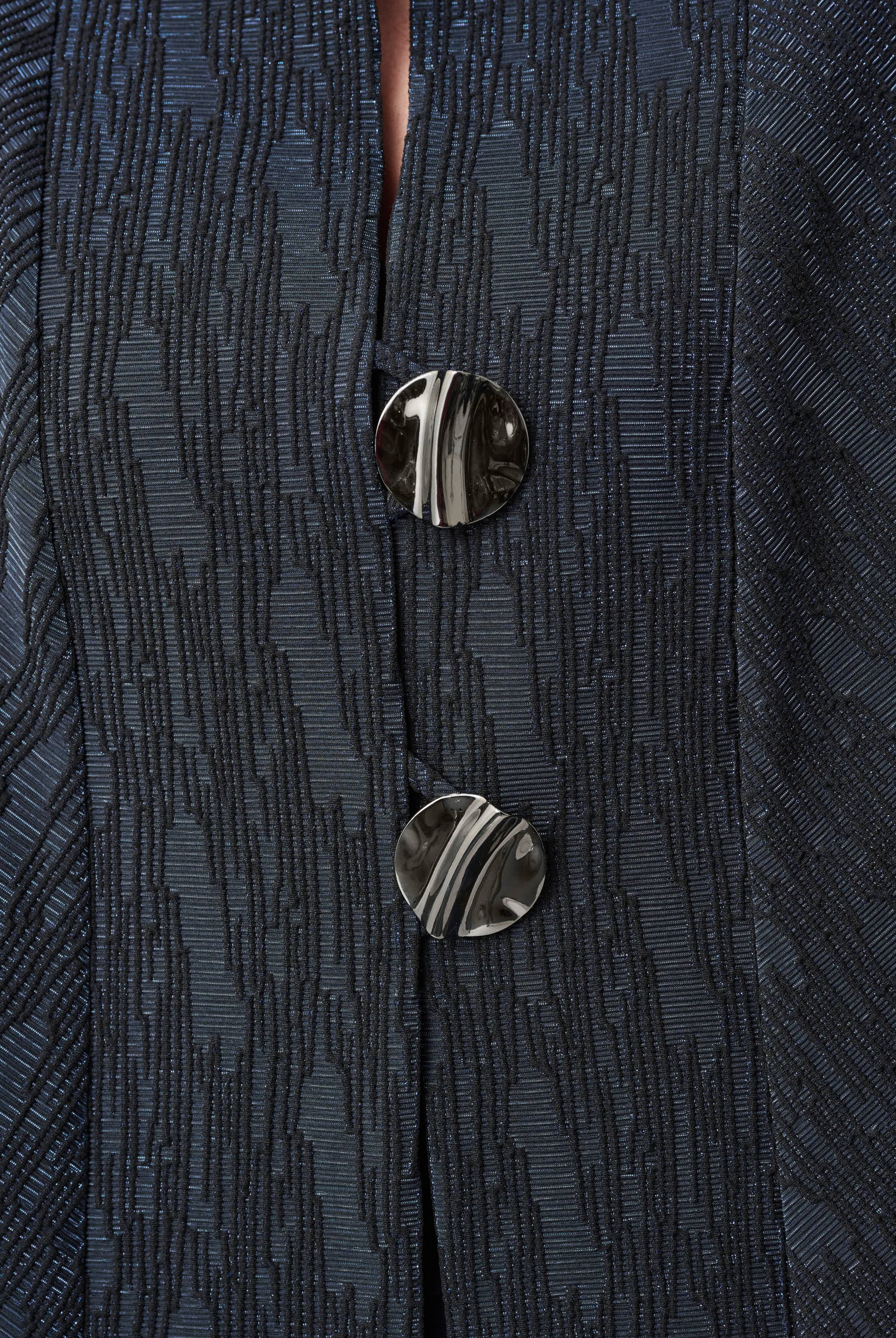 Signature | Foil-Textured Jacquard Trapeze Jacket