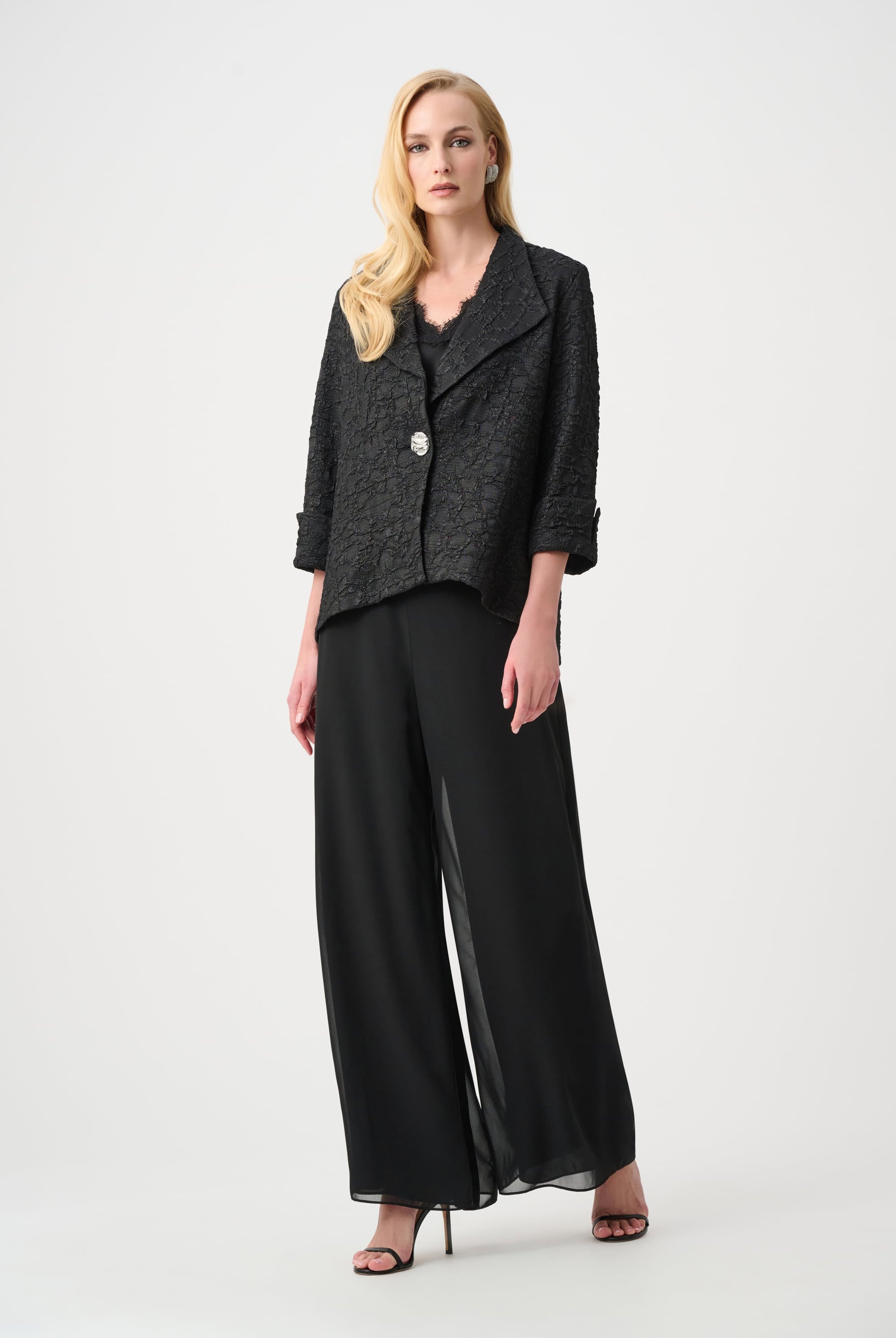 Signature | Lurex Textured Jacquard Lapel-Collar Trapeze Jacket