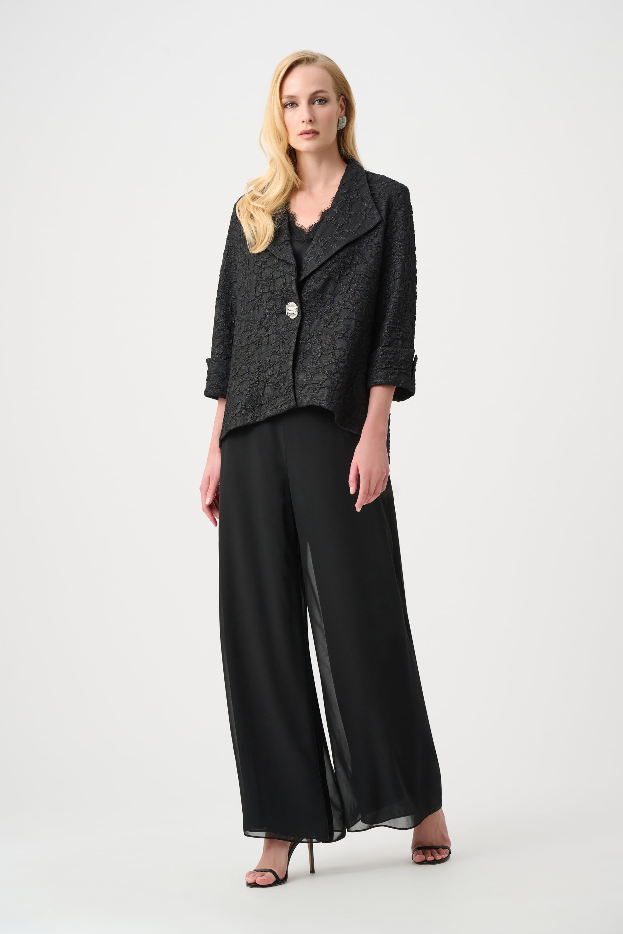 Signature | Lurex Textured Jacquard Lapel-Collar Trapeze Jacket