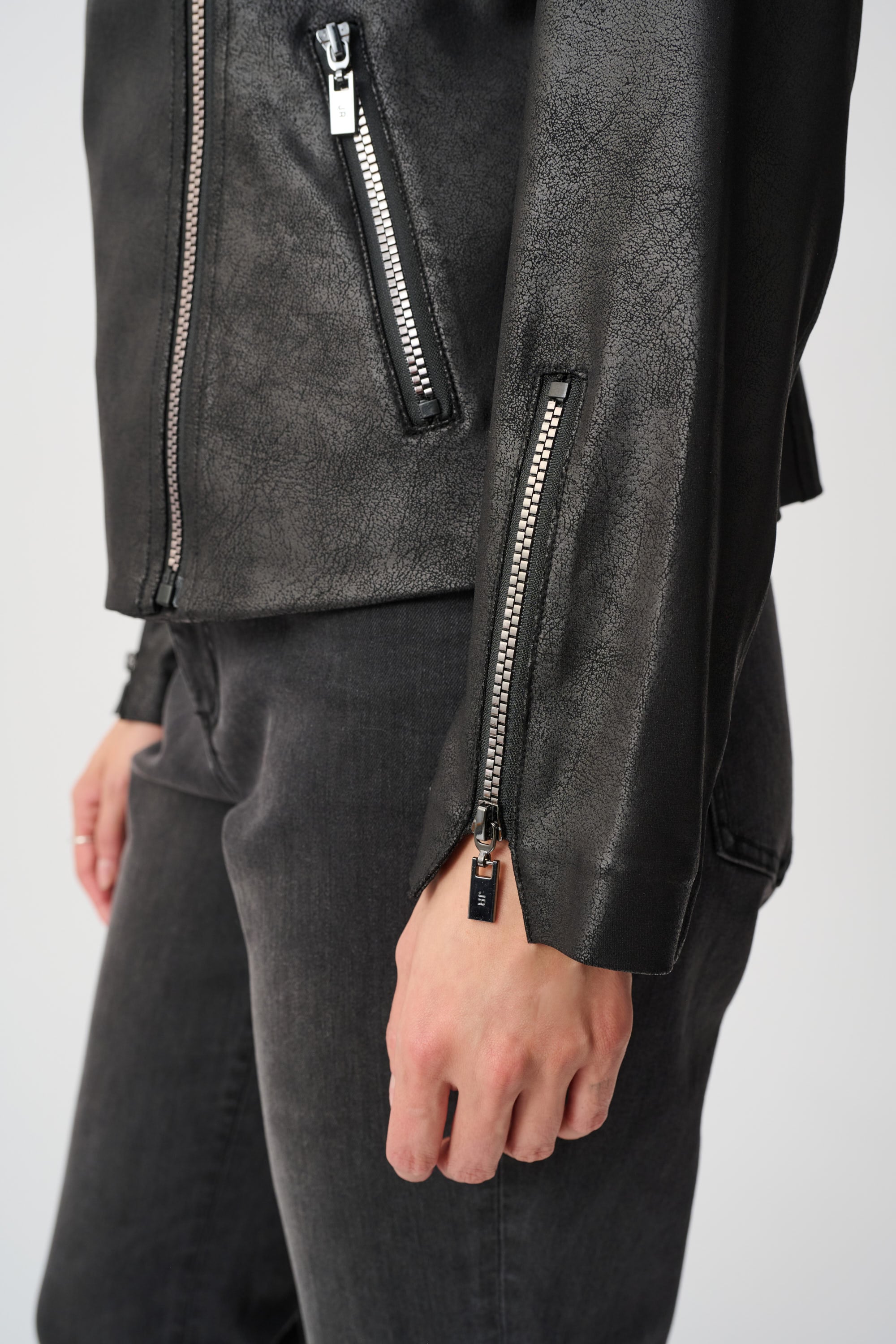 Foiled Knit Fitted Jacket