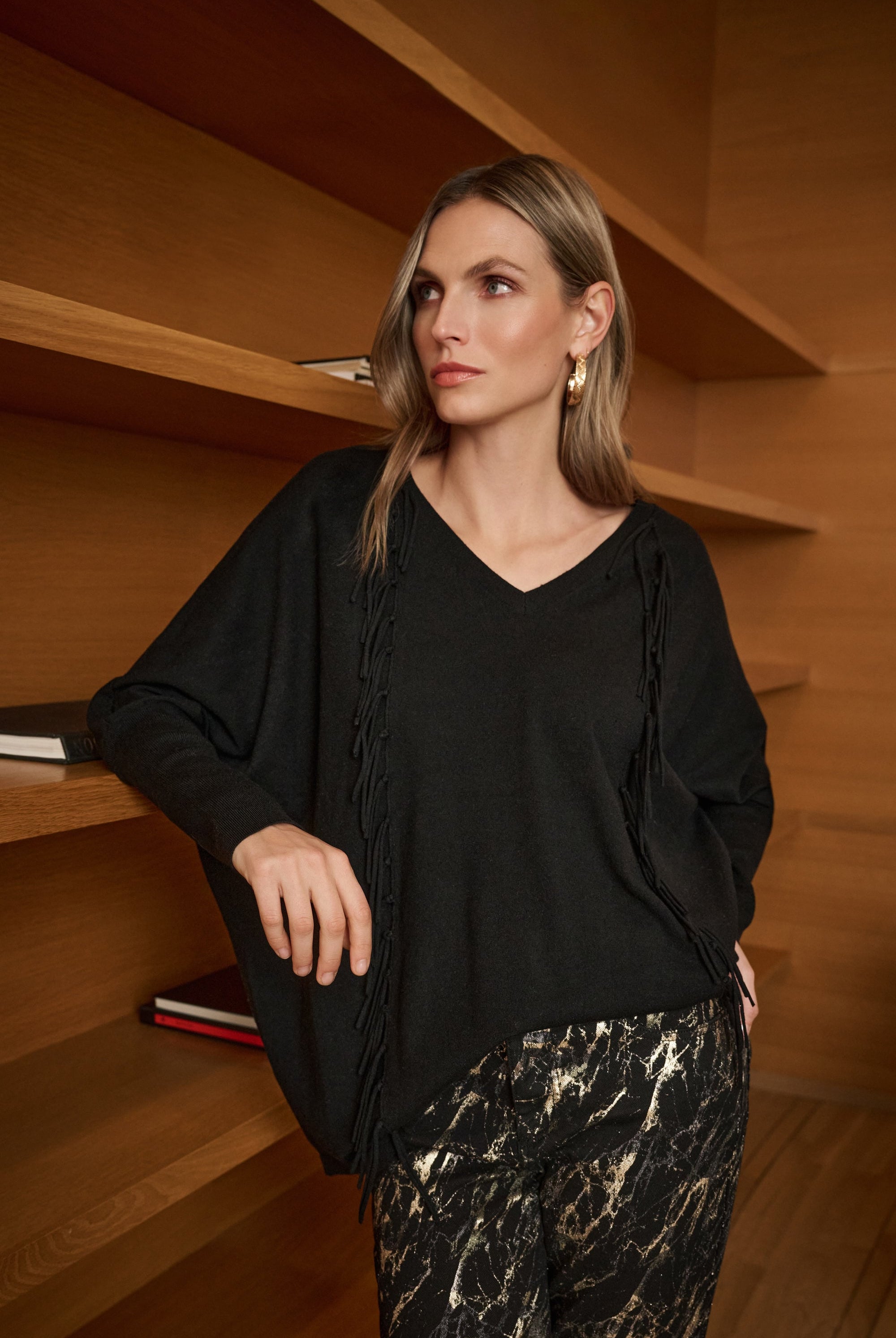Viscose Knit Fringed Sweater